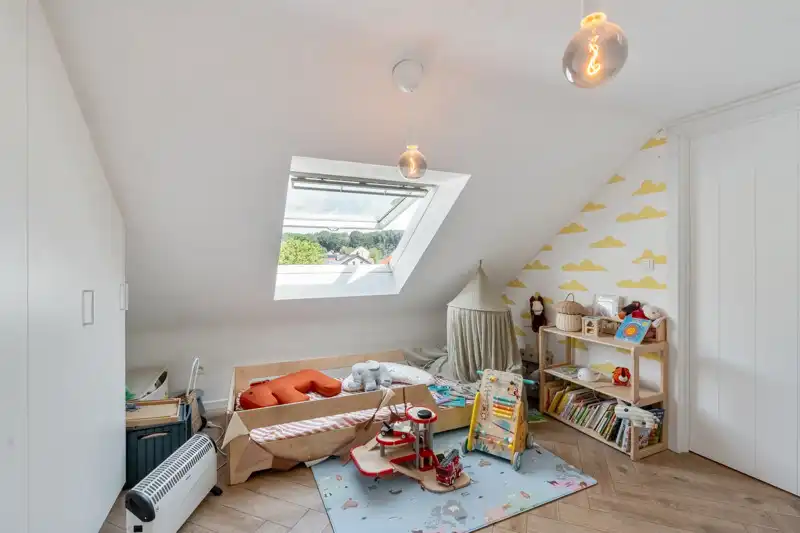 Recente, landelijke woning met 3 slaapkamers, tuin en parking foto 22