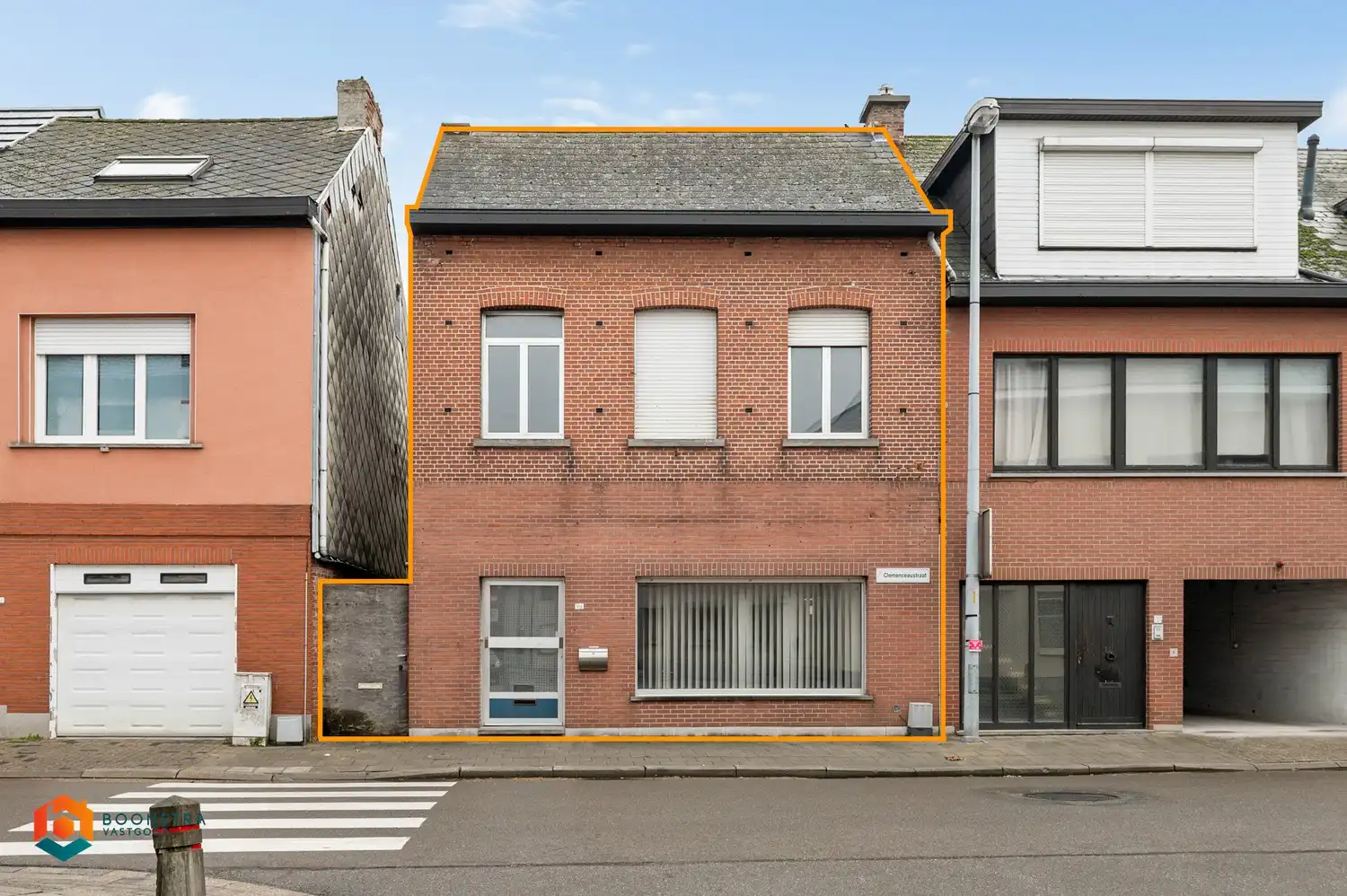 Hoofdfoto van de publicatie: Op te frissen woning met 5 slpkrs