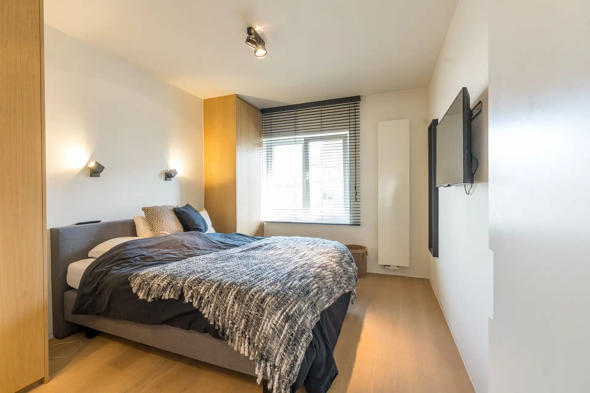 Prachtig lichtrijk appartement met 3 slaapkamers gelegen nabij het Rubensplein te Knokke foto 14