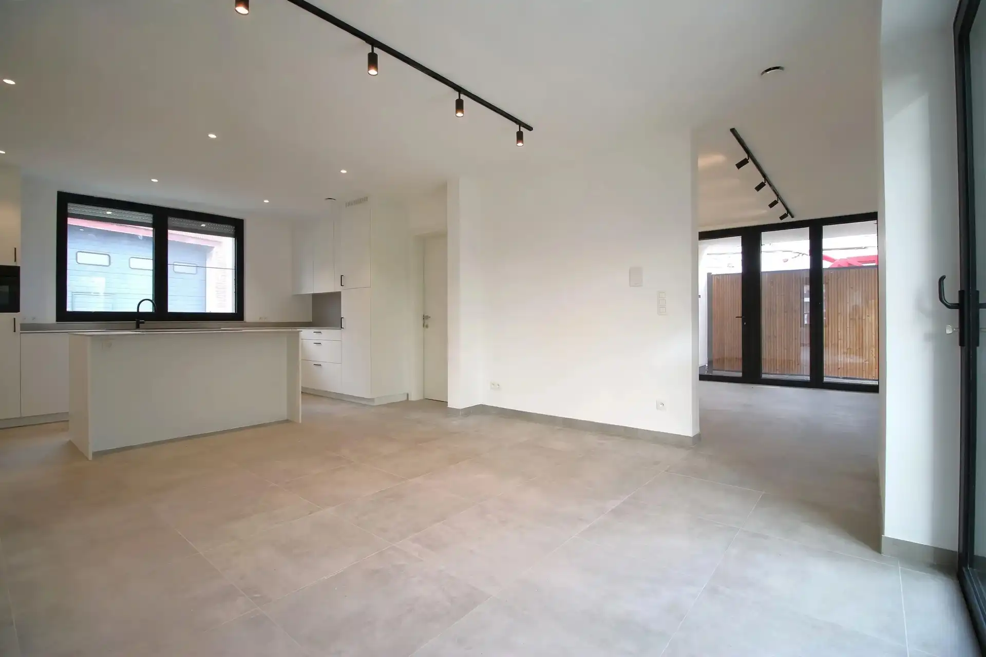 Pas gerenoveerde woning 3 slpk foto 4