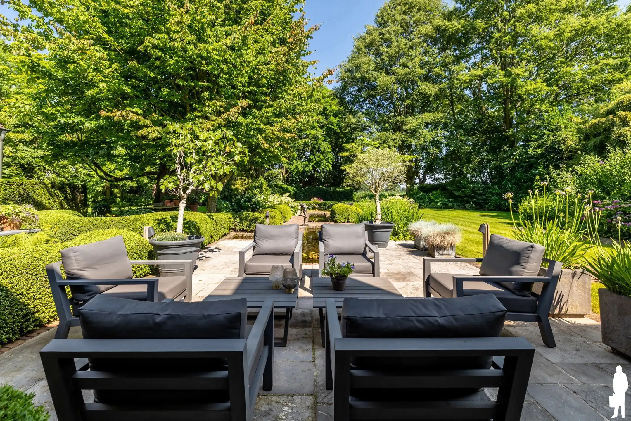 Prachtige villa met een bewoonbare oppervlakte van 512 m² foto 45