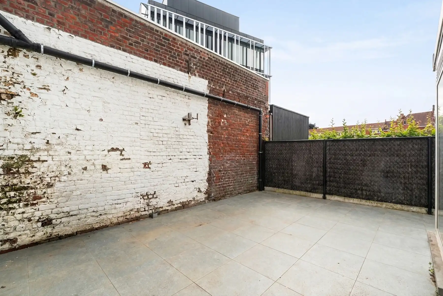 Verrassend ruime grotendeels al gerenoveerde woning, 4 slpks foto 17