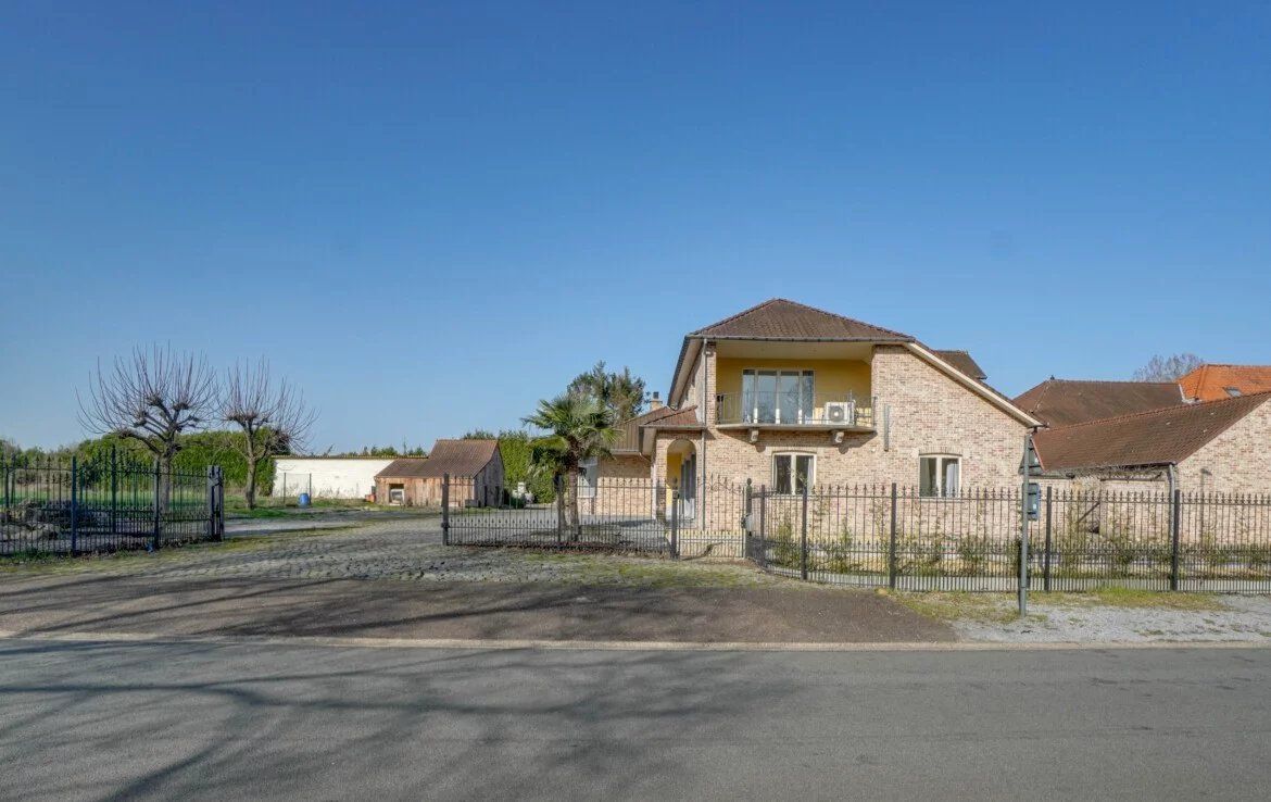 Stijlvolle villa met 4 slaapkamers op een prachtig perceel foto 43