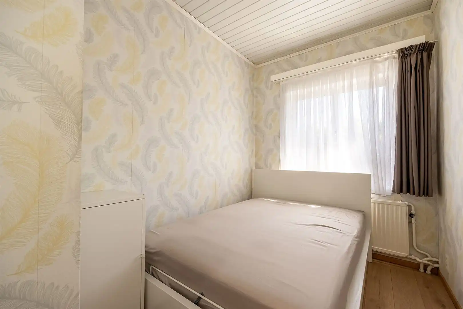 Ruime bel-etage met 4 slaapkamers in Ekeren foto 7
