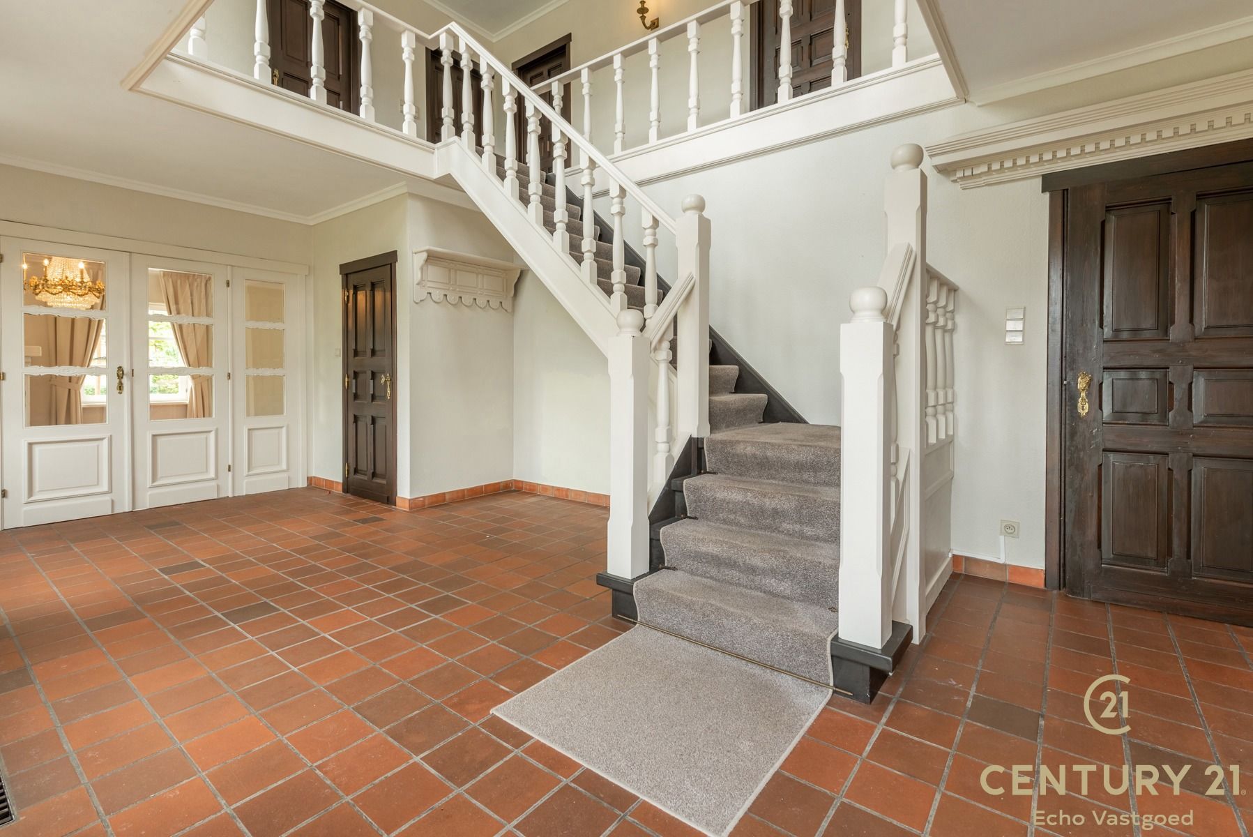 Statige goed onderhouden manoir villa met fraaie tuin   foto 13