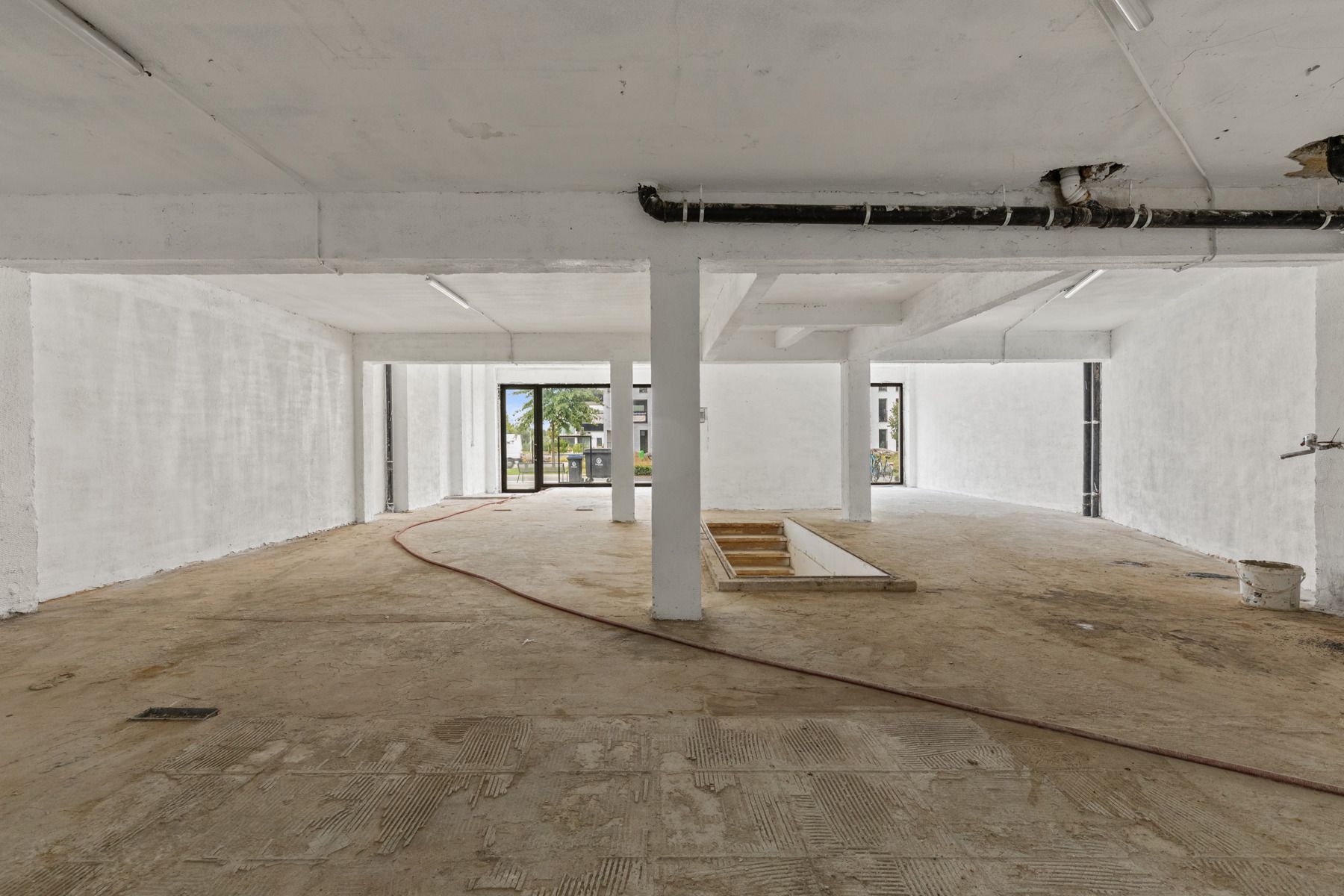 Casco commercieel gelijkvloers van 280m² foto 5