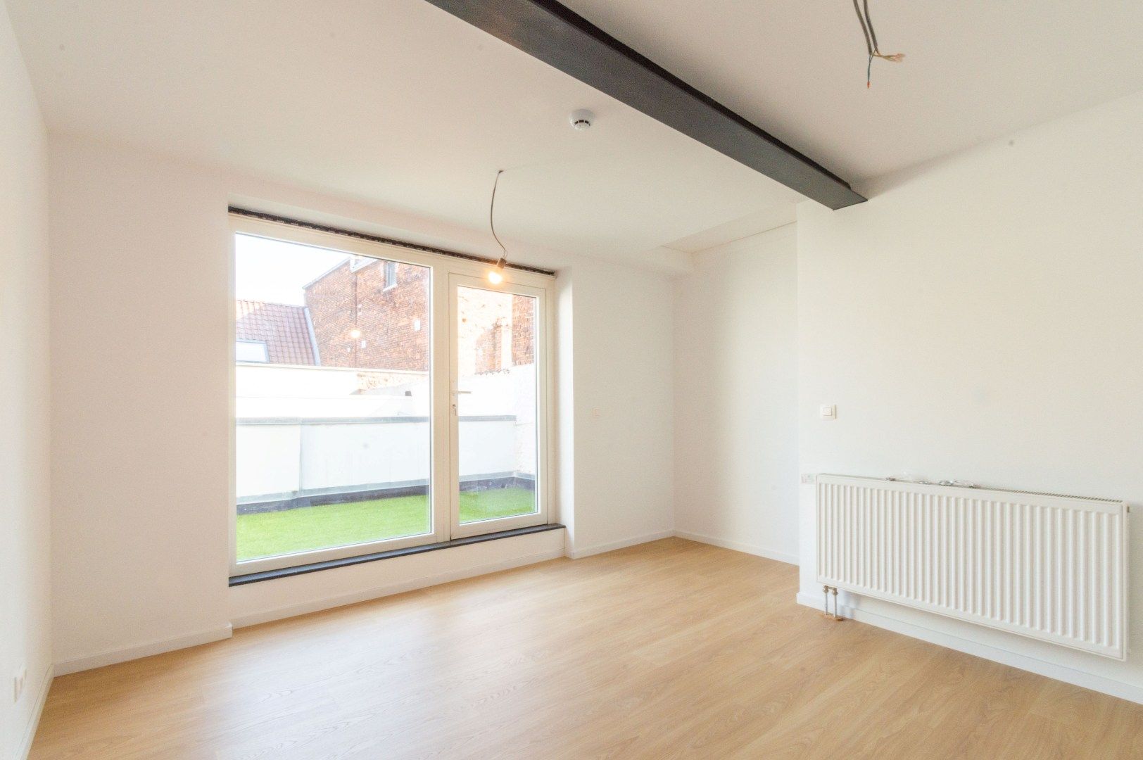 Een vernieuwbouwde, energiezuinige stadswoning met 3 slaapkamers foto 2