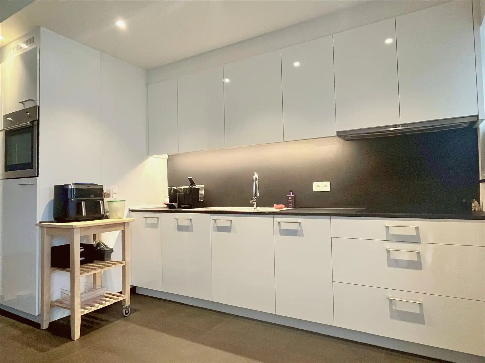 gelijkvloers appartement met 2 slaapkamers en tuin in Antwerpen foto 3