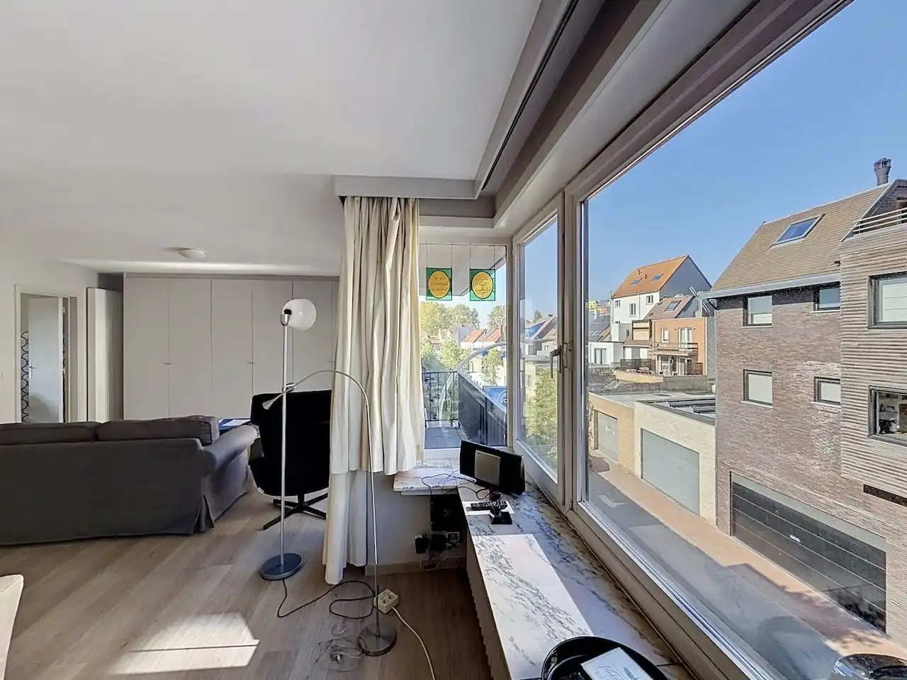 Bijzonder ruim en lichtrijk appartement op een boogscheut van de Zeedijk & Graaf d'Ursellaan foto 7