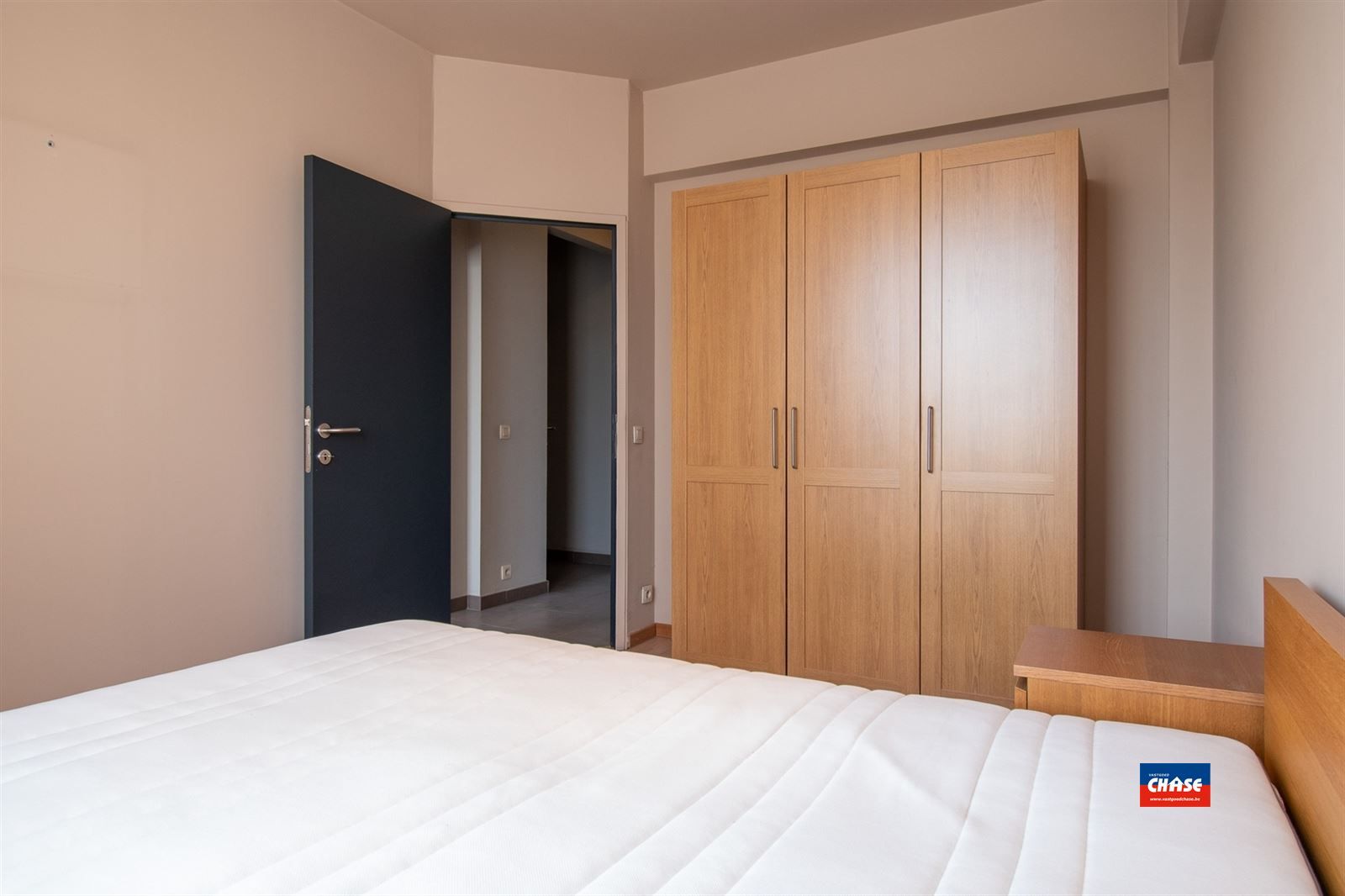 Instapklaar appartement met twee slaapkamers foto 8