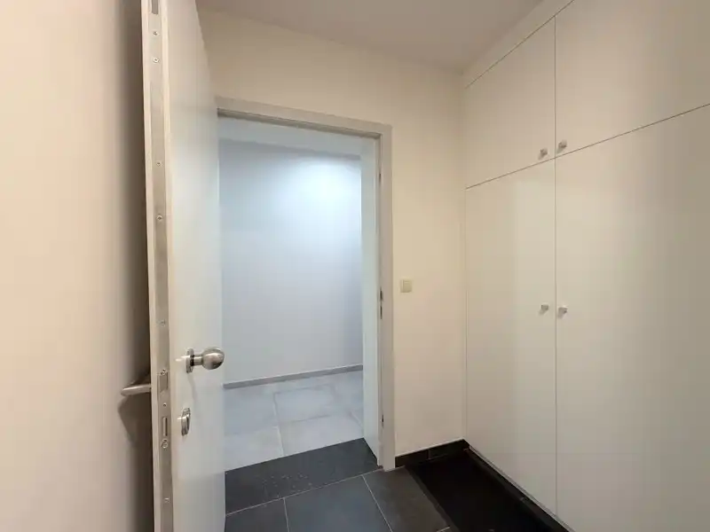 Appartement te huur foto 8