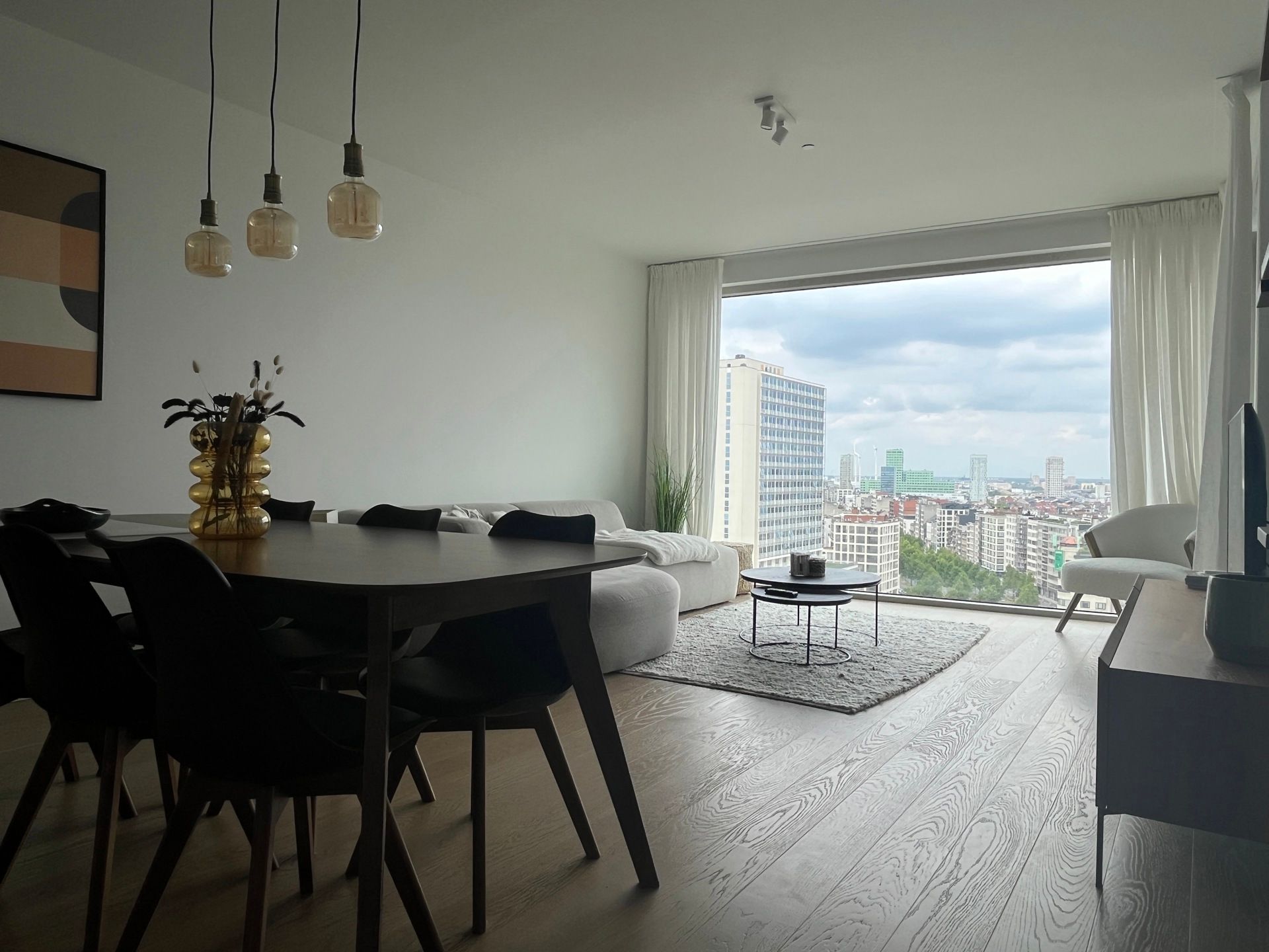 Prachtig 2-slaapkamerappartement in de Antwerp Tower. foto 6