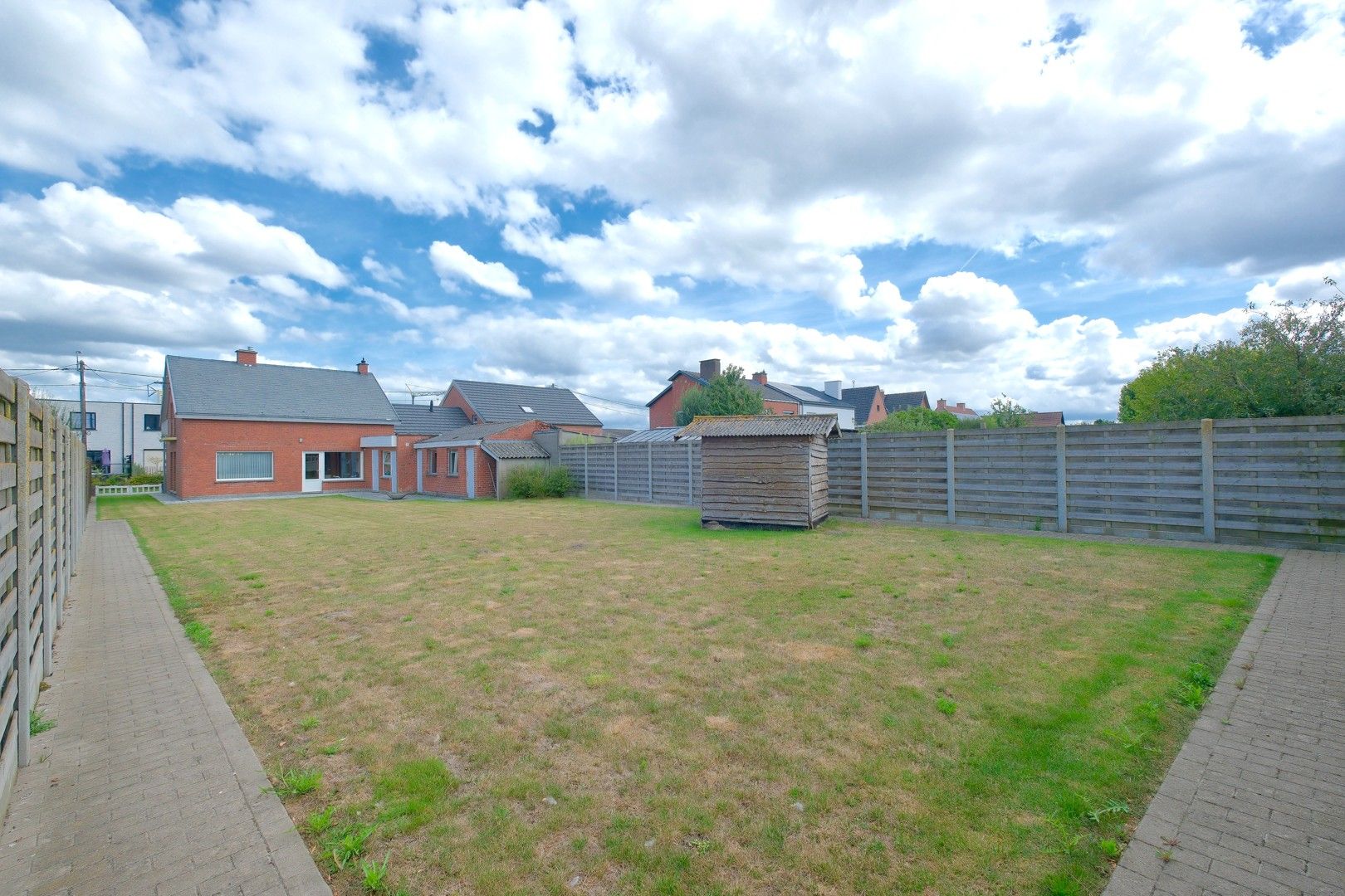 Lichtervelde - HOB met 3 slpks en garage op perceel van 593 m²! foto 14