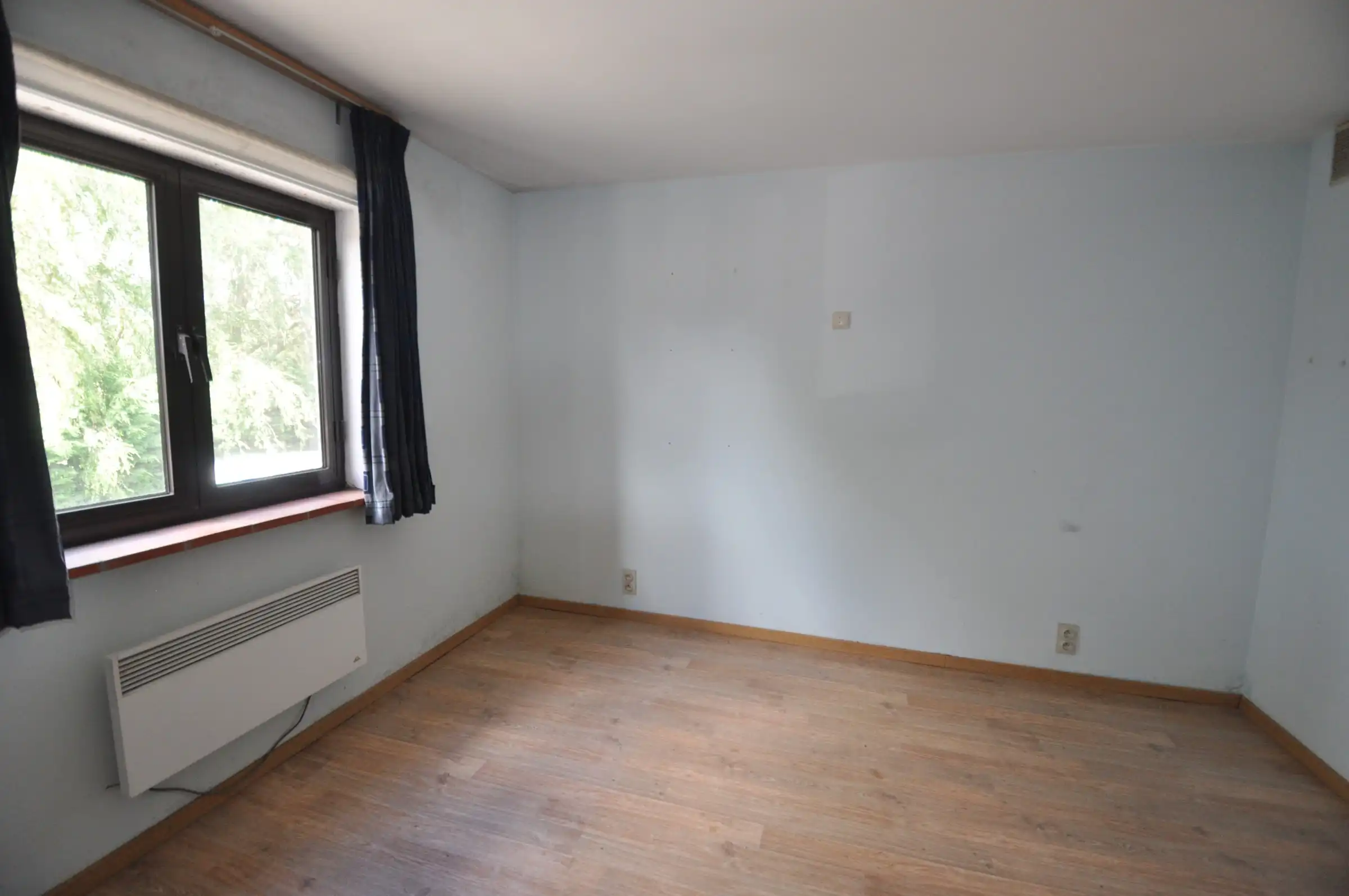 Ruime half open bebouwing  met ruime garage/ berging te Oudenburg  60m²) foto 8