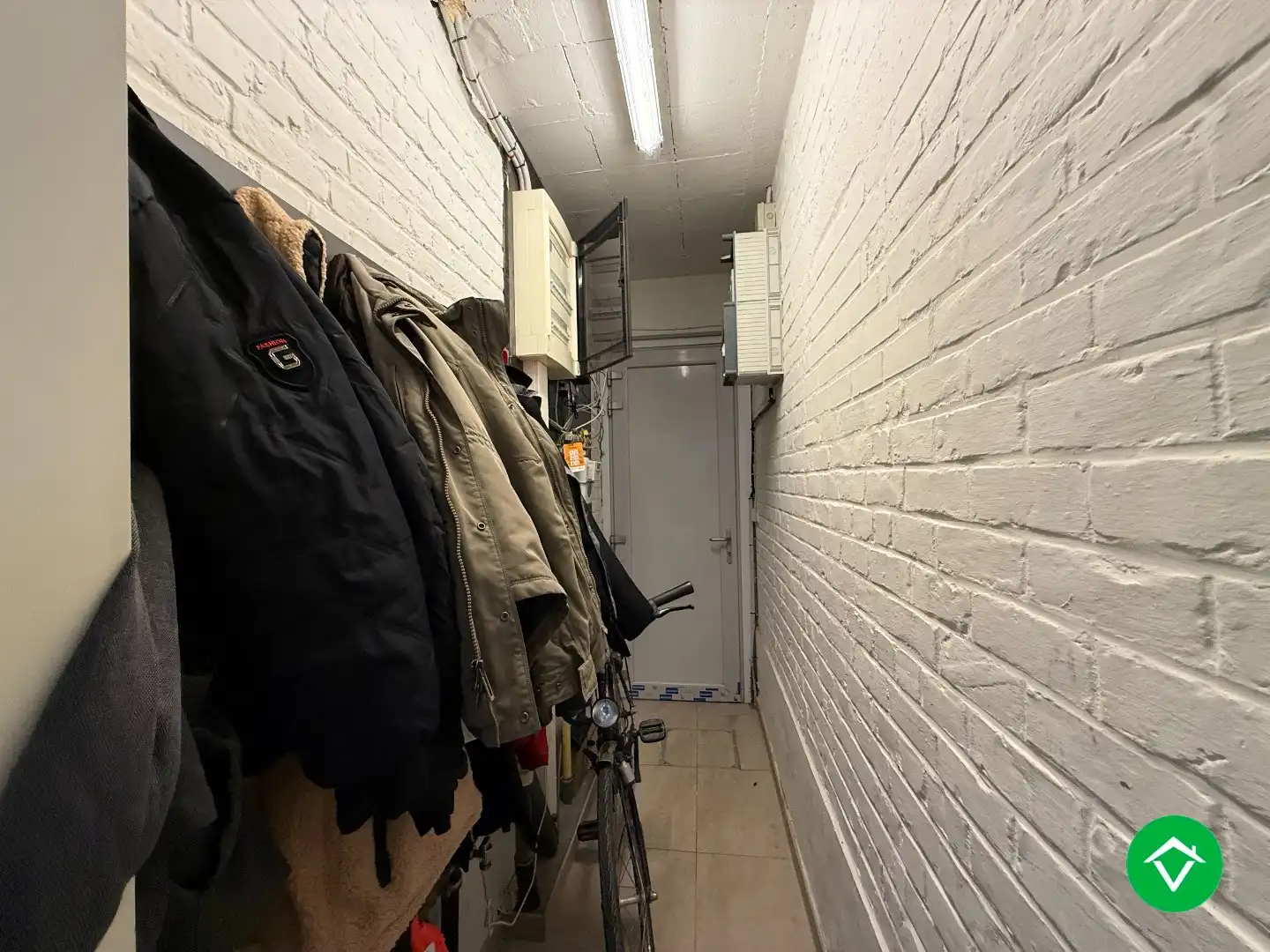 Rijwoning met 3 slaapkamers en tuin te Roeselare foto 6