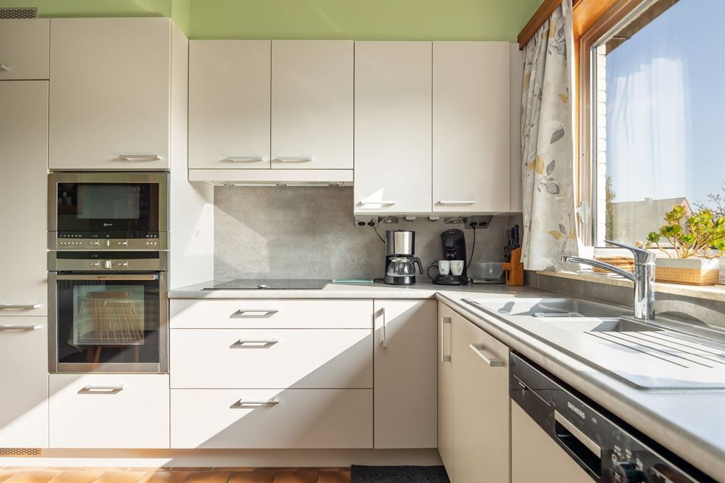 Bungalowwoning op mooi perceel foto 3