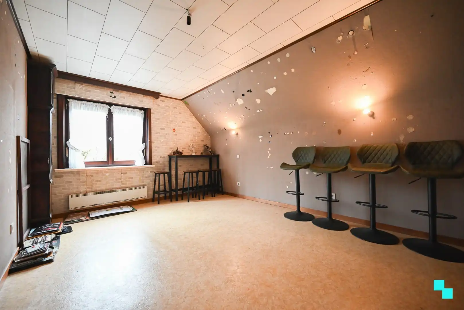 Ruime gezinswoning in doodlopende straat te Izegem foto 29