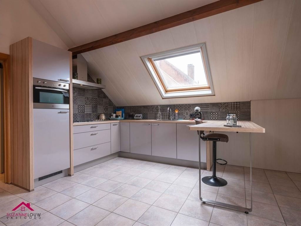 Gerenoveerde verrassend ruime vrijstaande woning foto 33