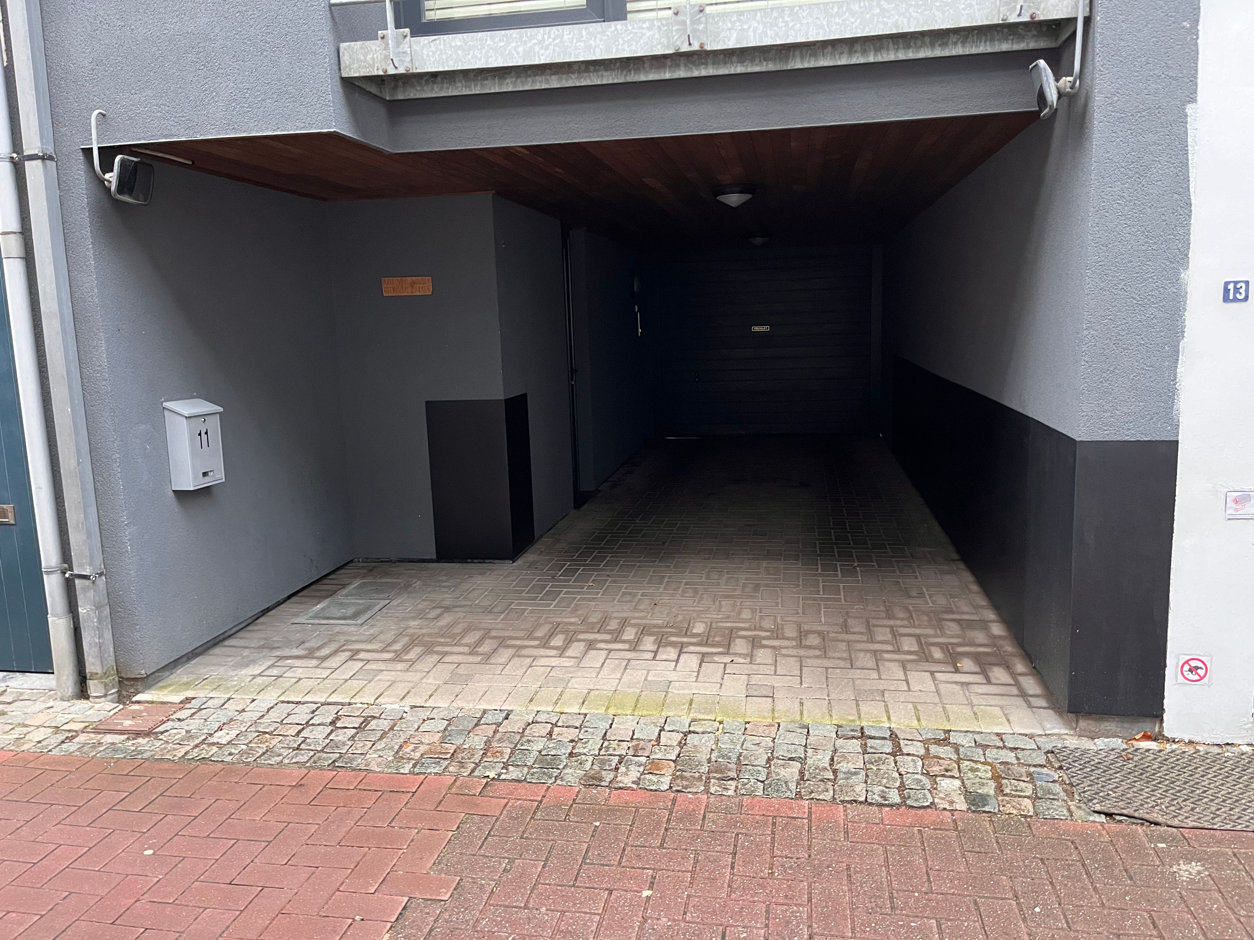 autostaanplaats te Eeklo Zilverstraat 11 foto 2