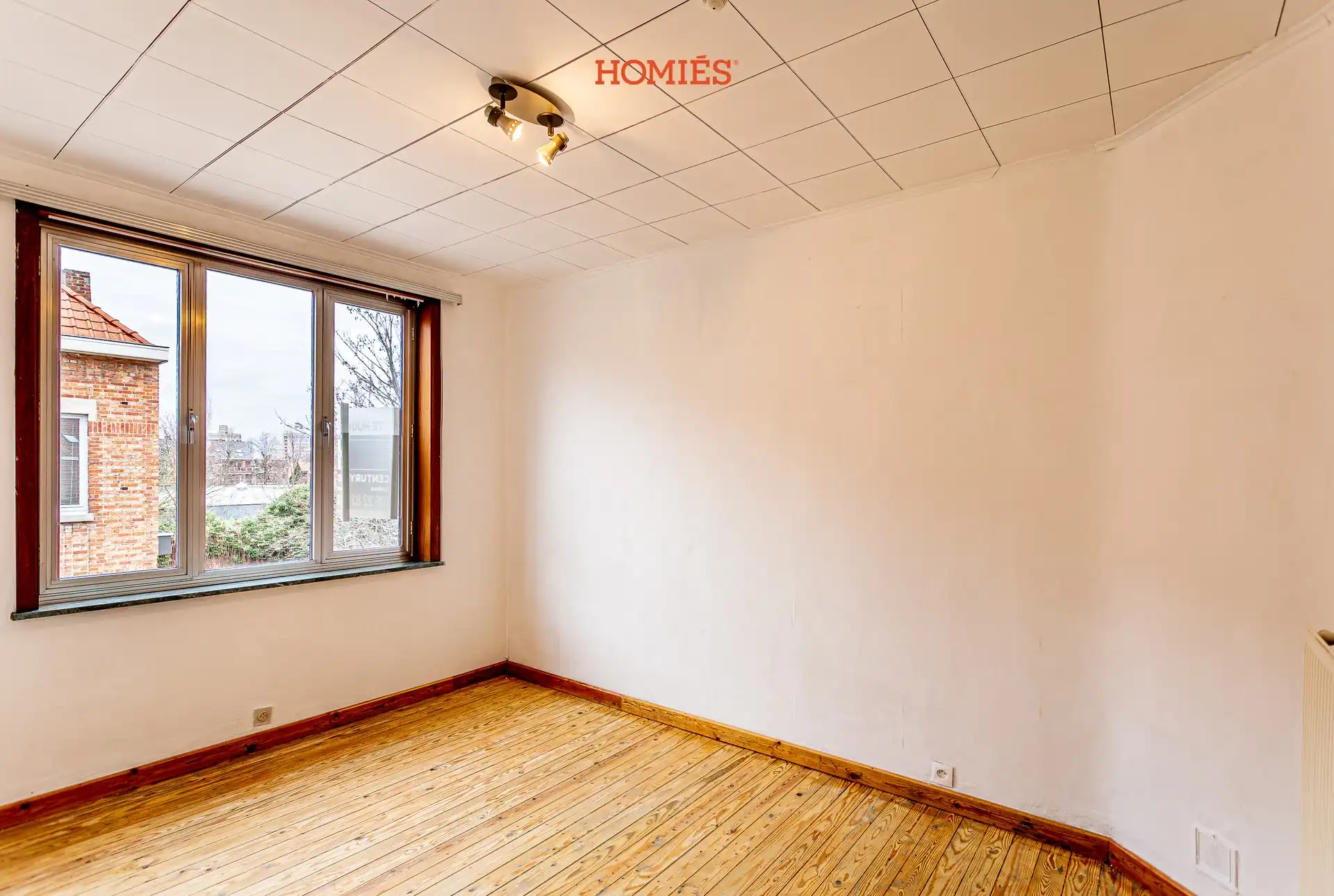 Woning met 4 volwaardige slaapkamers en koertje foto 11