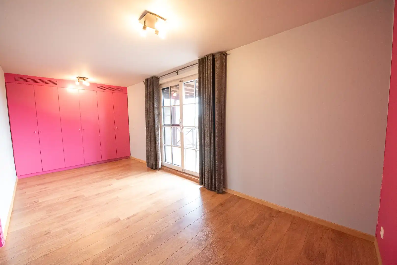 Gezellige gezinswoning gelegen in Markegem. foto 10