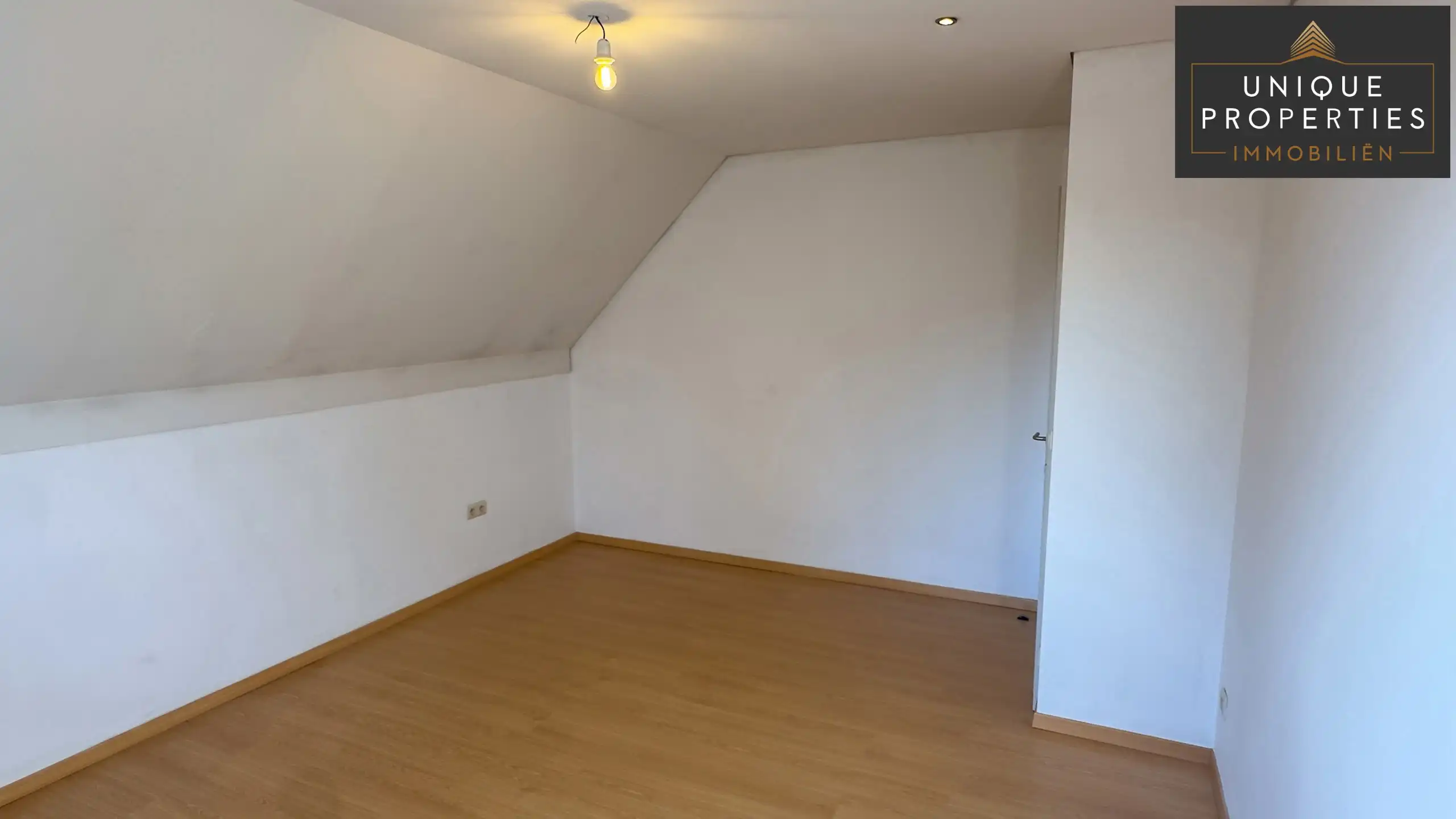 Villa te koop foto 18