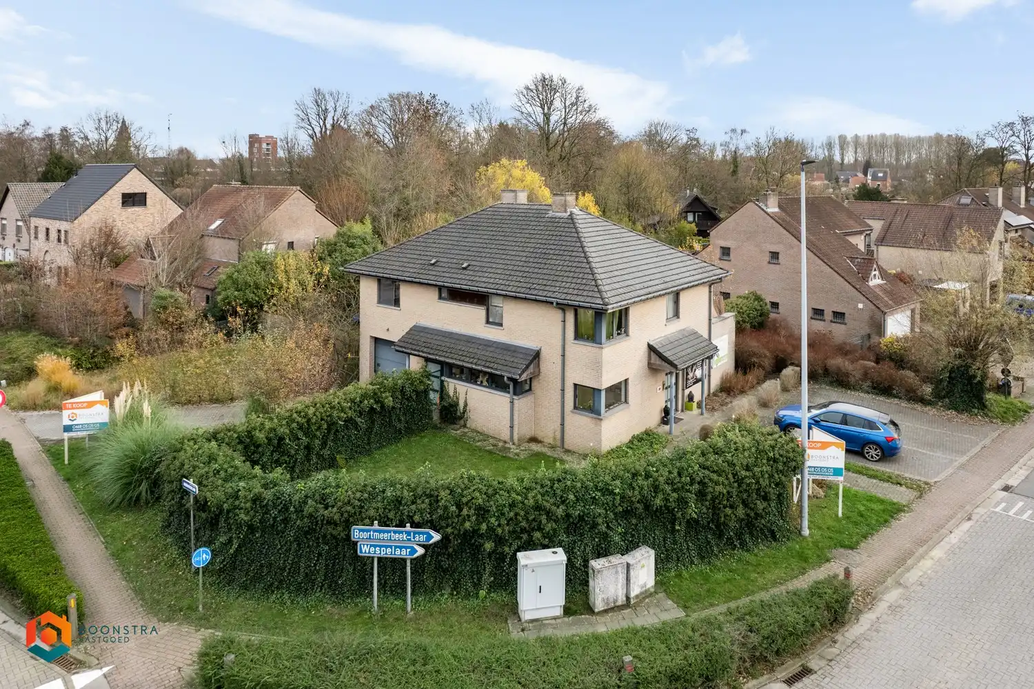 Ruime woning met bureel/polyvalente ruimte voor vrij beroep op 893 m² te Boortmeerbeek foto 22