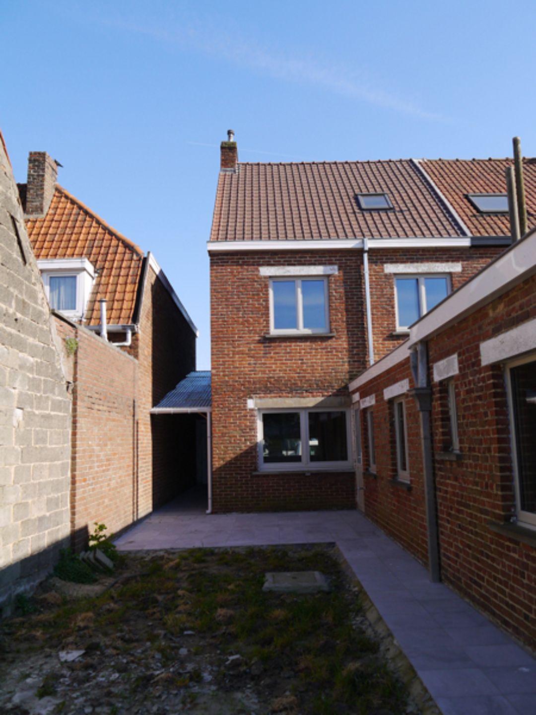 Centraal gelegen rijwoning met tuin  foto 11