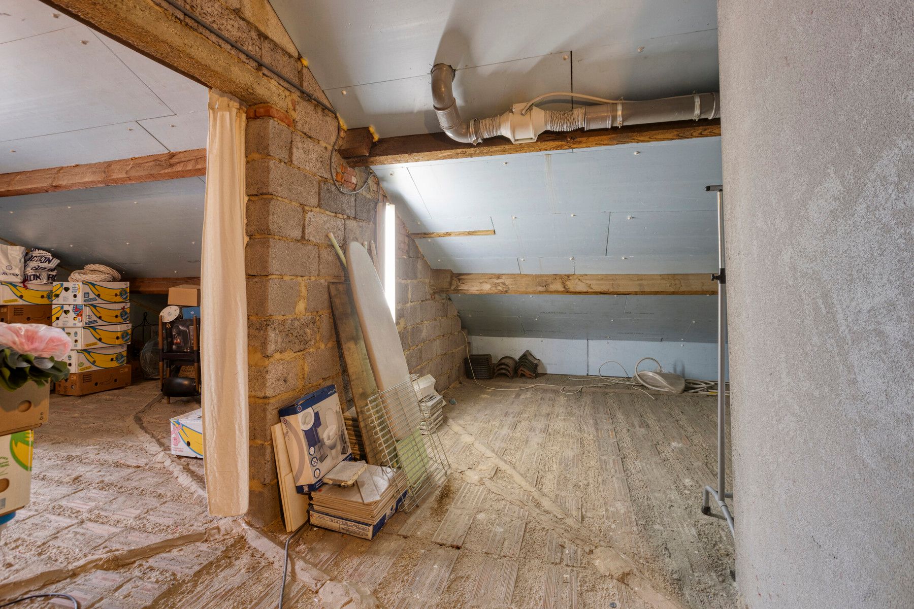 Huis met opslag, ruime tuin en mog. tot kangeroe/zorgwoning foto 33