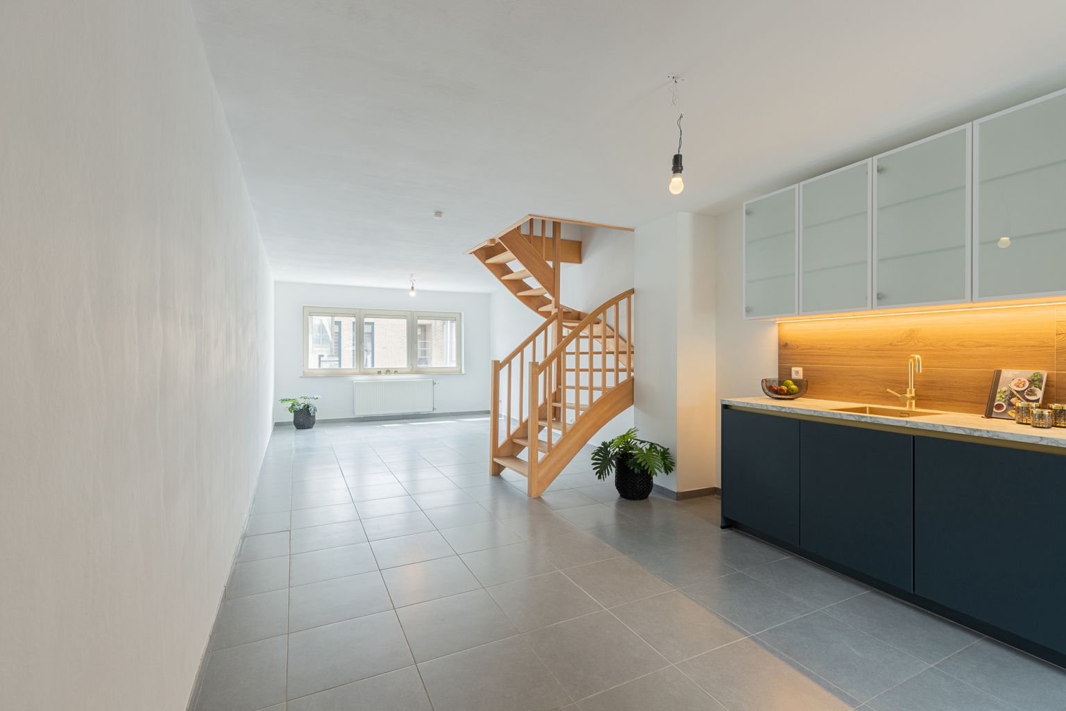 Gerenoveerd appartement met terras van 17m² en 2 slaapkamers foto 8