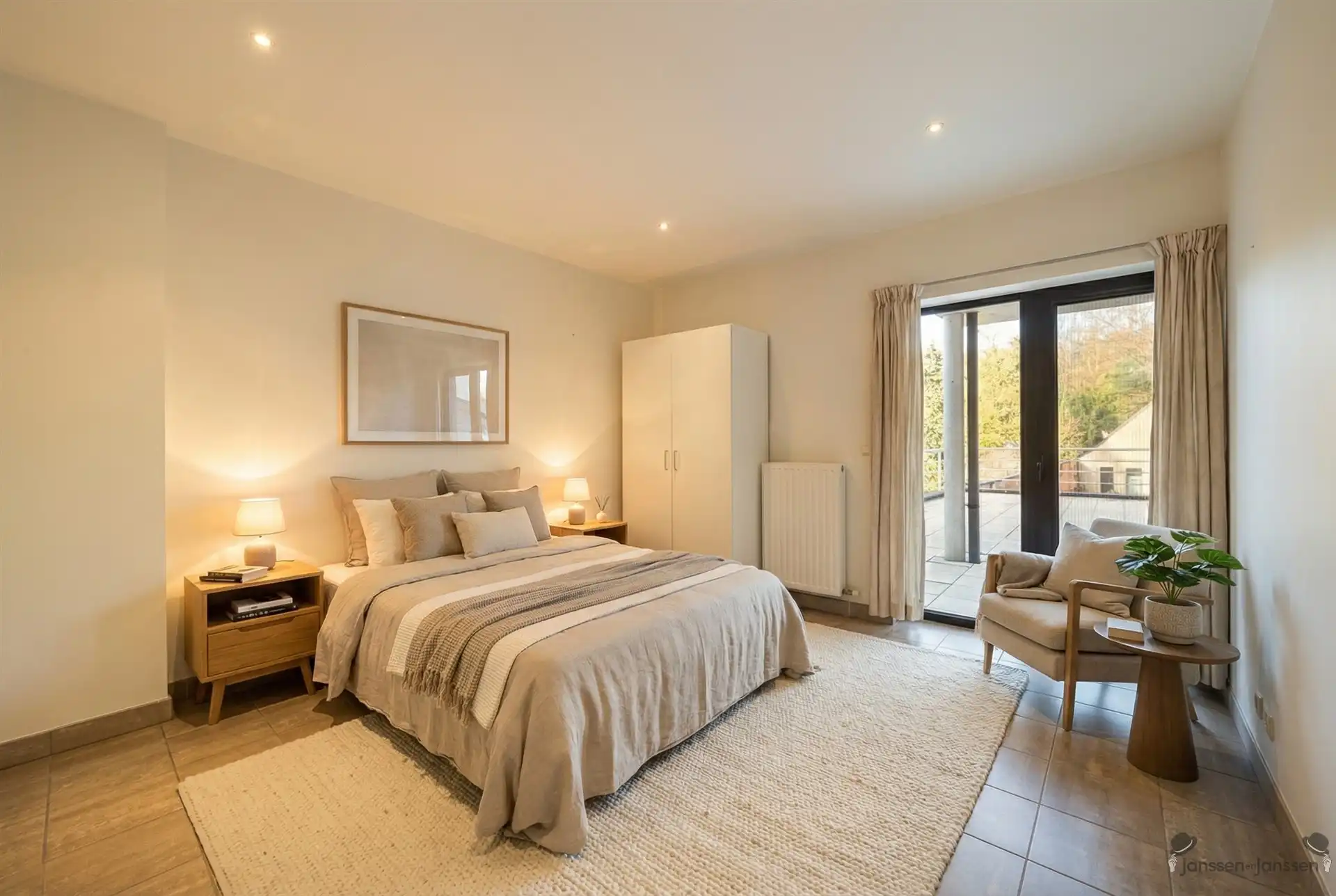 appartement met groot terras en ondergrondse garage foto 10