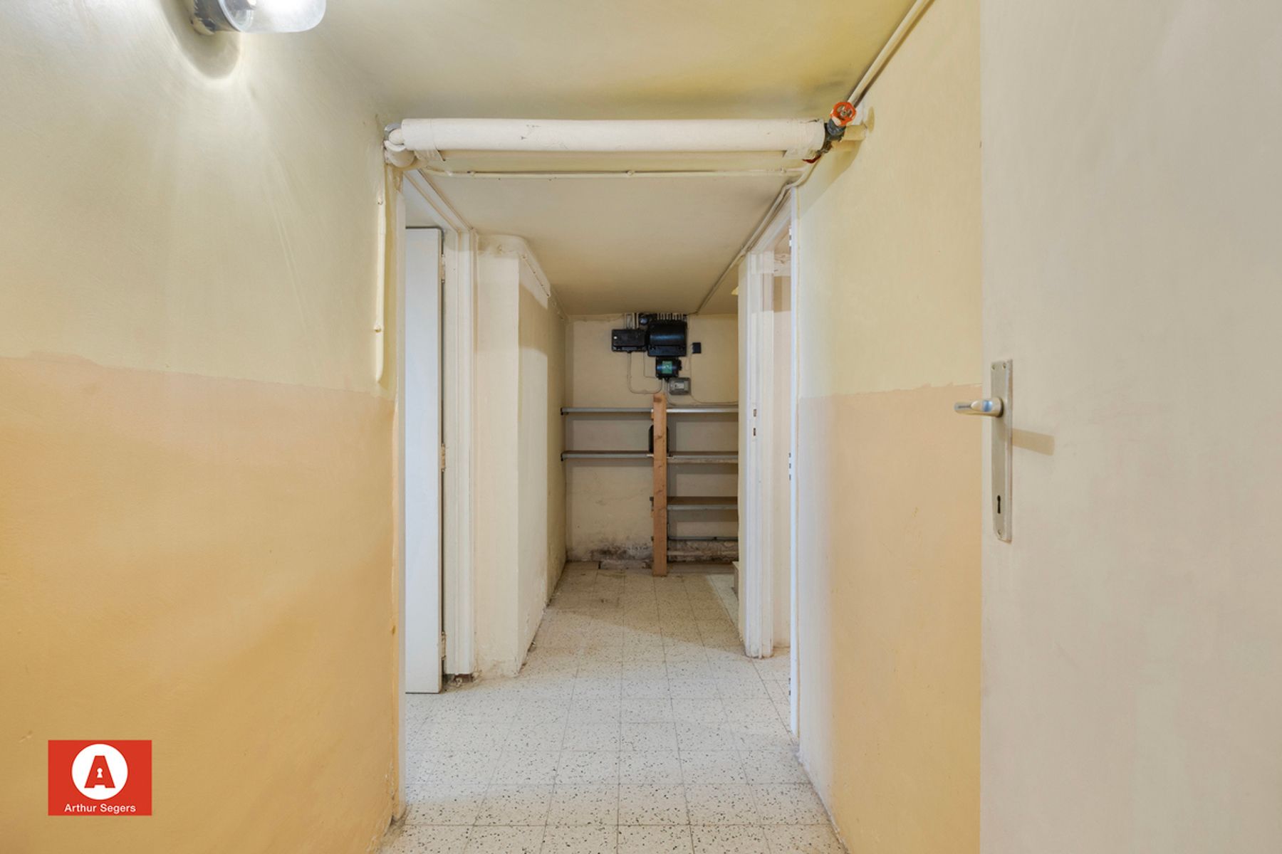 Te renoveren bungalow op rustige locatie foto 20
