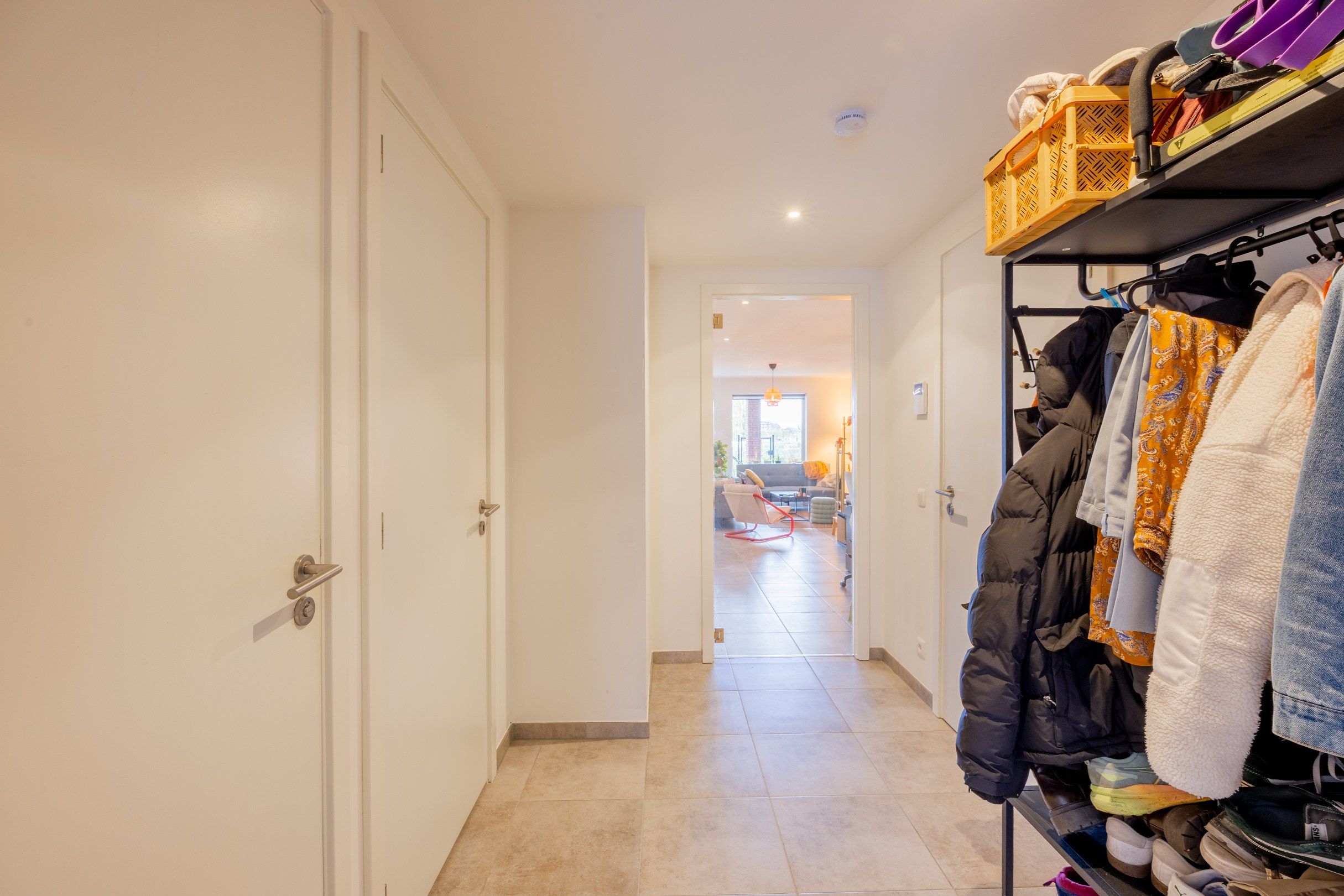 Gelijkvloers appartement met tuintje & staanplaats! foto 13