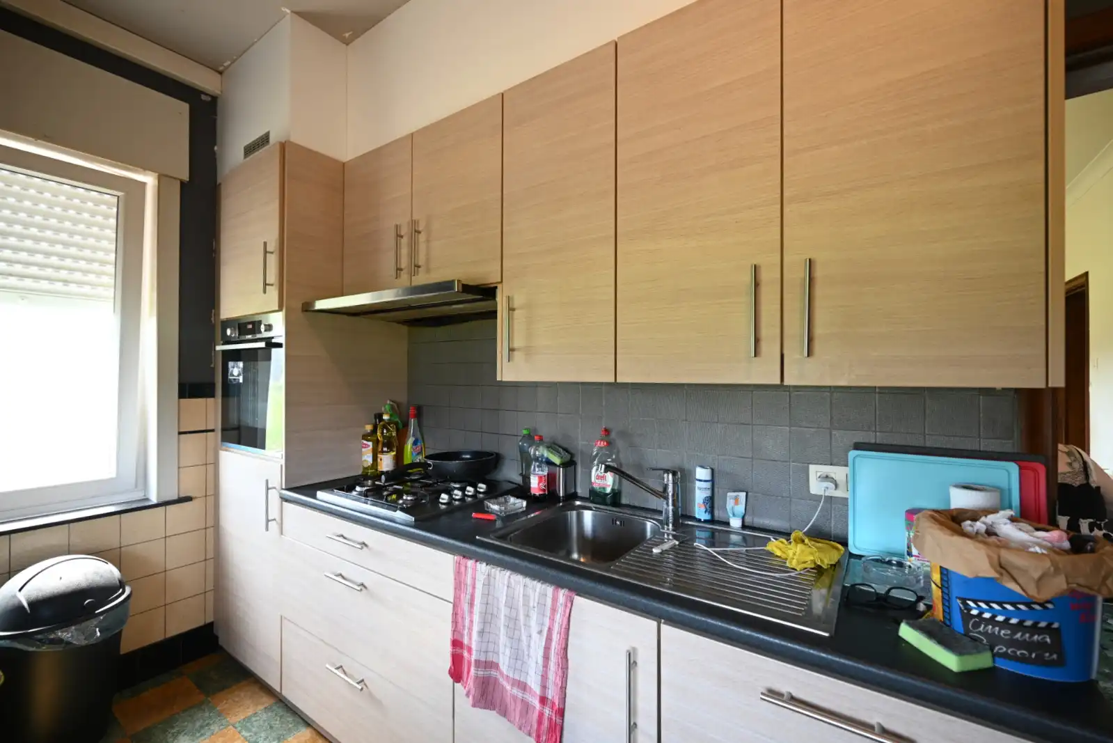 Alleenstaande woning met ruime tuin in Izegem (Bosmolens) te huur! foto 4