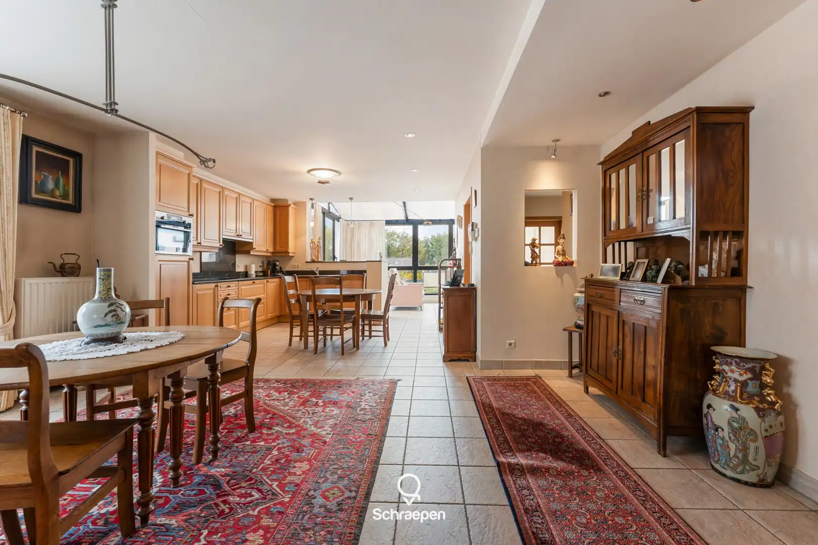 Energiezuinig luxe-appartement (228 m²) met 4 slpks in het hartje van Zonhoven! foto {{pictureIndex}}