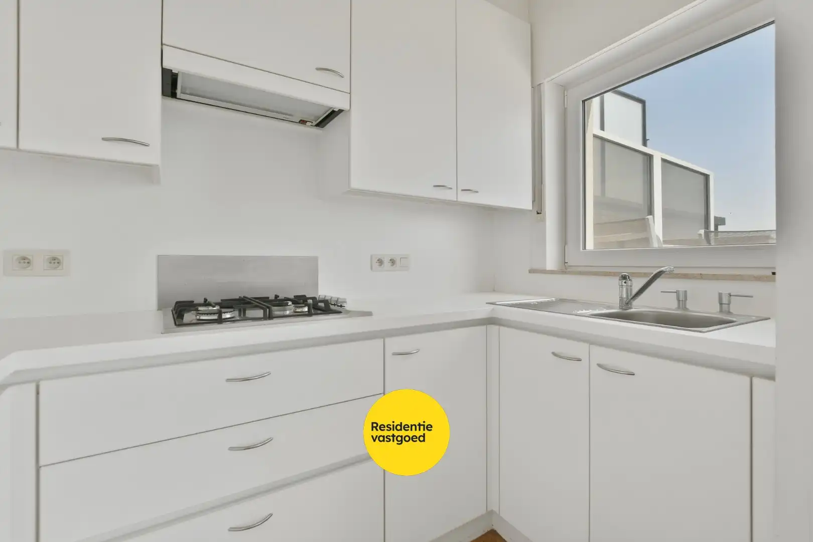 Uniek dakappartement met zonnige ligging en indrukwekkende vergezichten te Wenduine!  foto 10