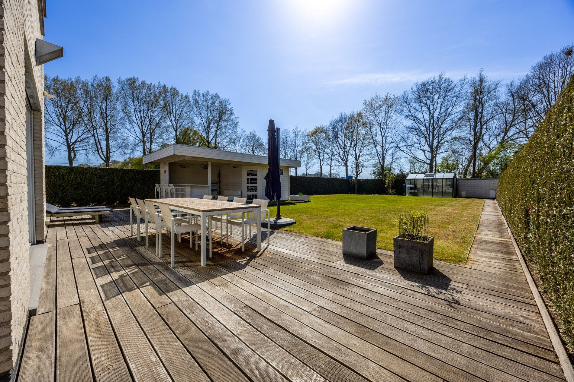 UNIEKE VILLA MET MAGAZIJN VAN 550 M² foto 14