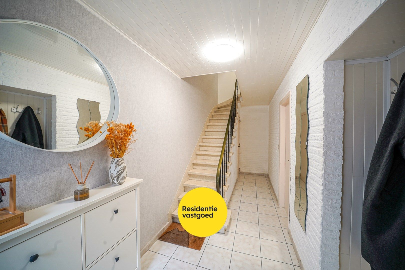 Ruime bel-étagewoning met 3 slaapkamers en garage te Oostende foto 18