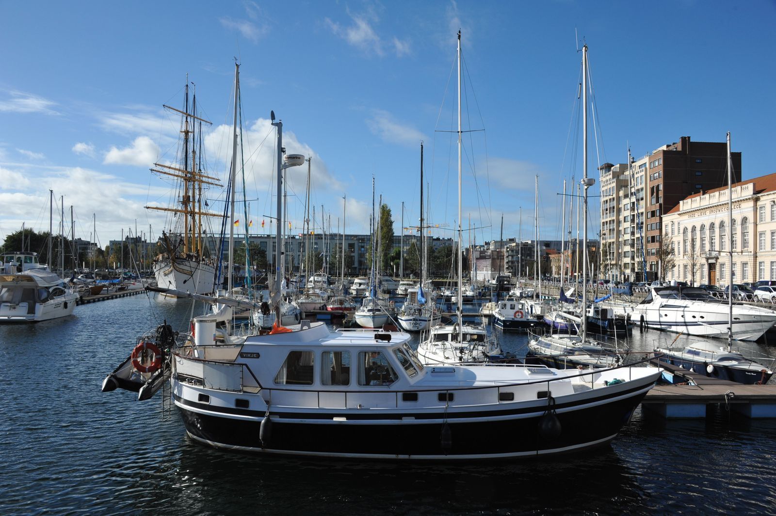 Zonnig appartement met open zicht op jachthaven. (2-slpk) foto 4
