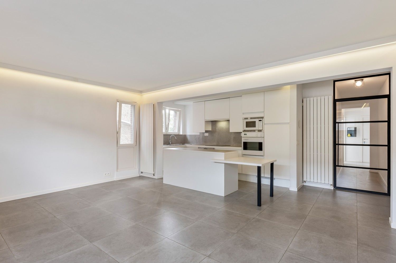 Instapklaar appartement met 2 slaapkamers in hartje Heist-op-den-Berg. foto 4