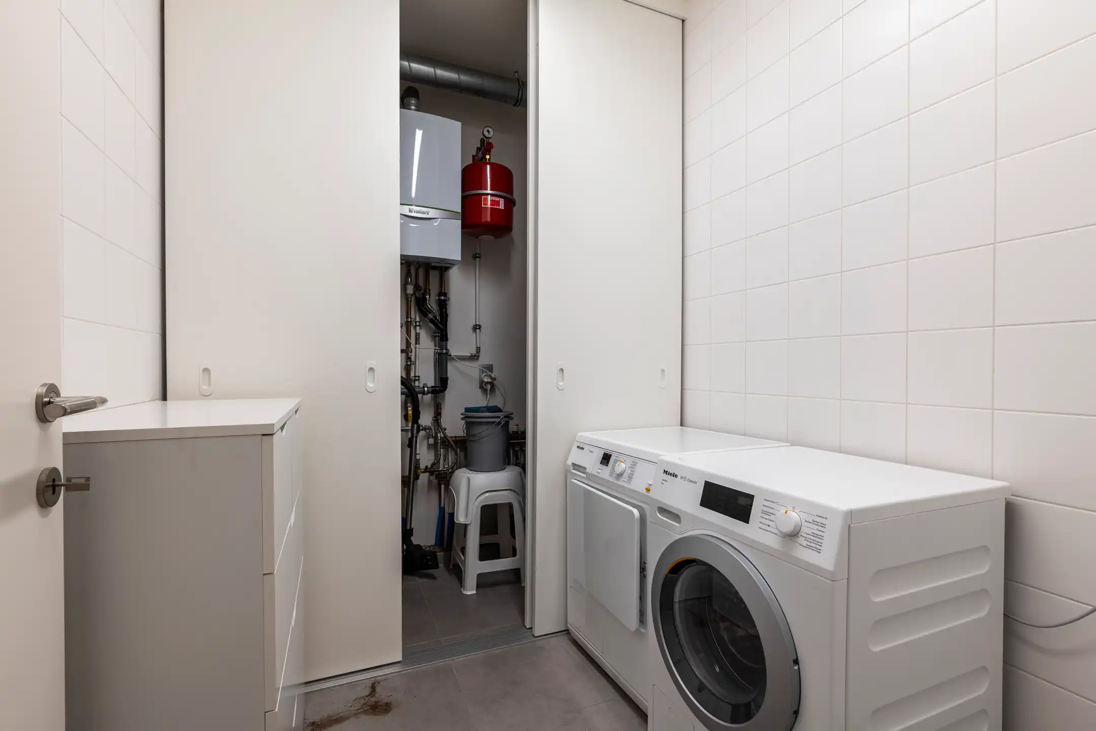 Luxueus appartement in hartje Turnhout met ondergrondse parkeerplaatsen foto 11