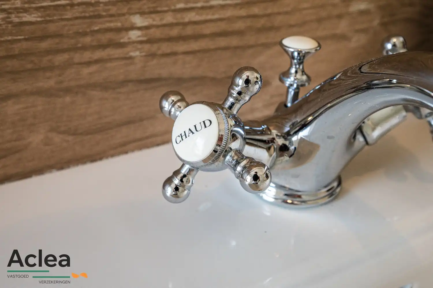 Knappe vrijstaande woning op ruim perceel foto 17