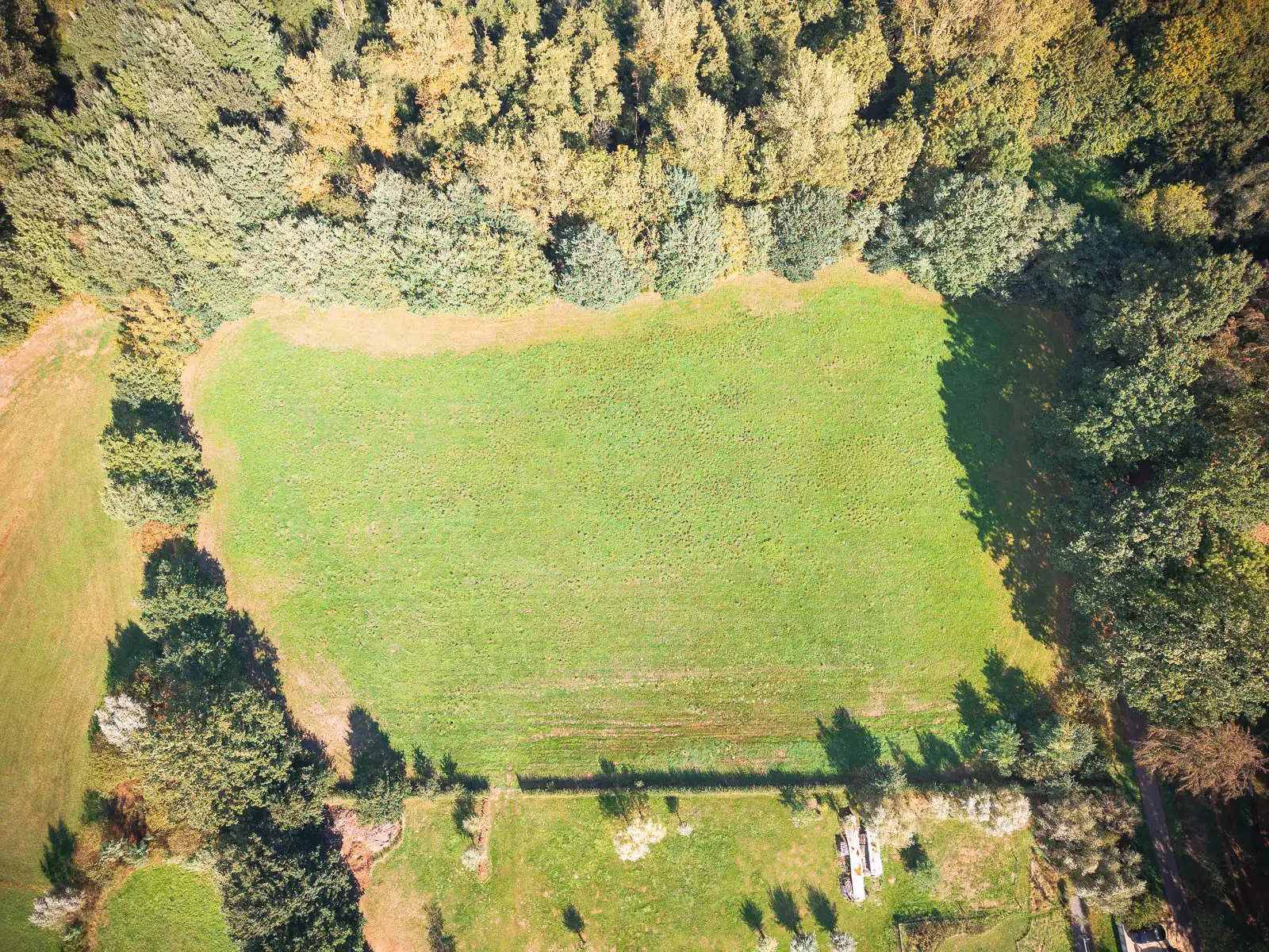 Idyllische hoeve op 1hA grond vol potentieel foto 63