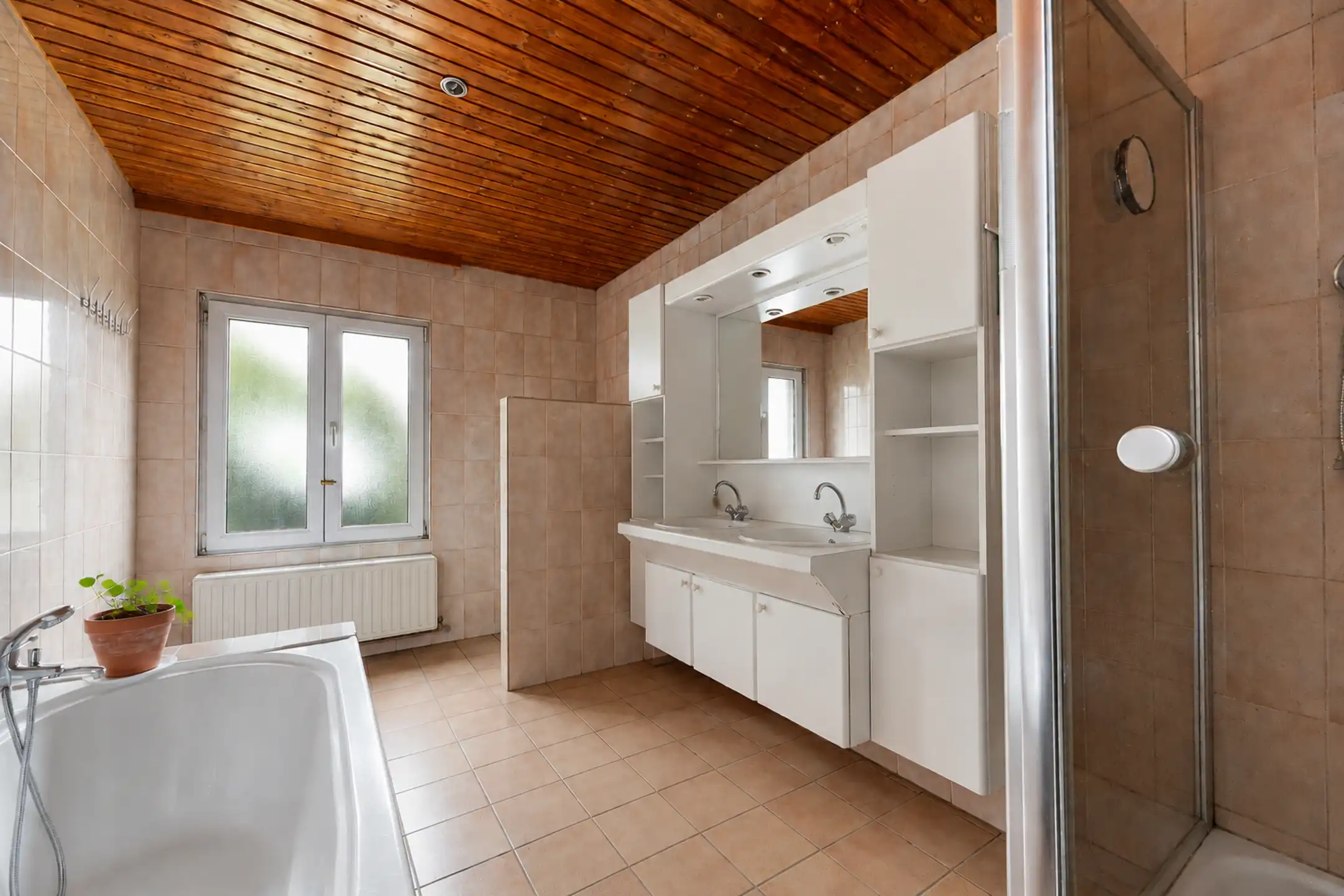 Unieke dubbelwoning in het bruisende Borgerhout foto 10