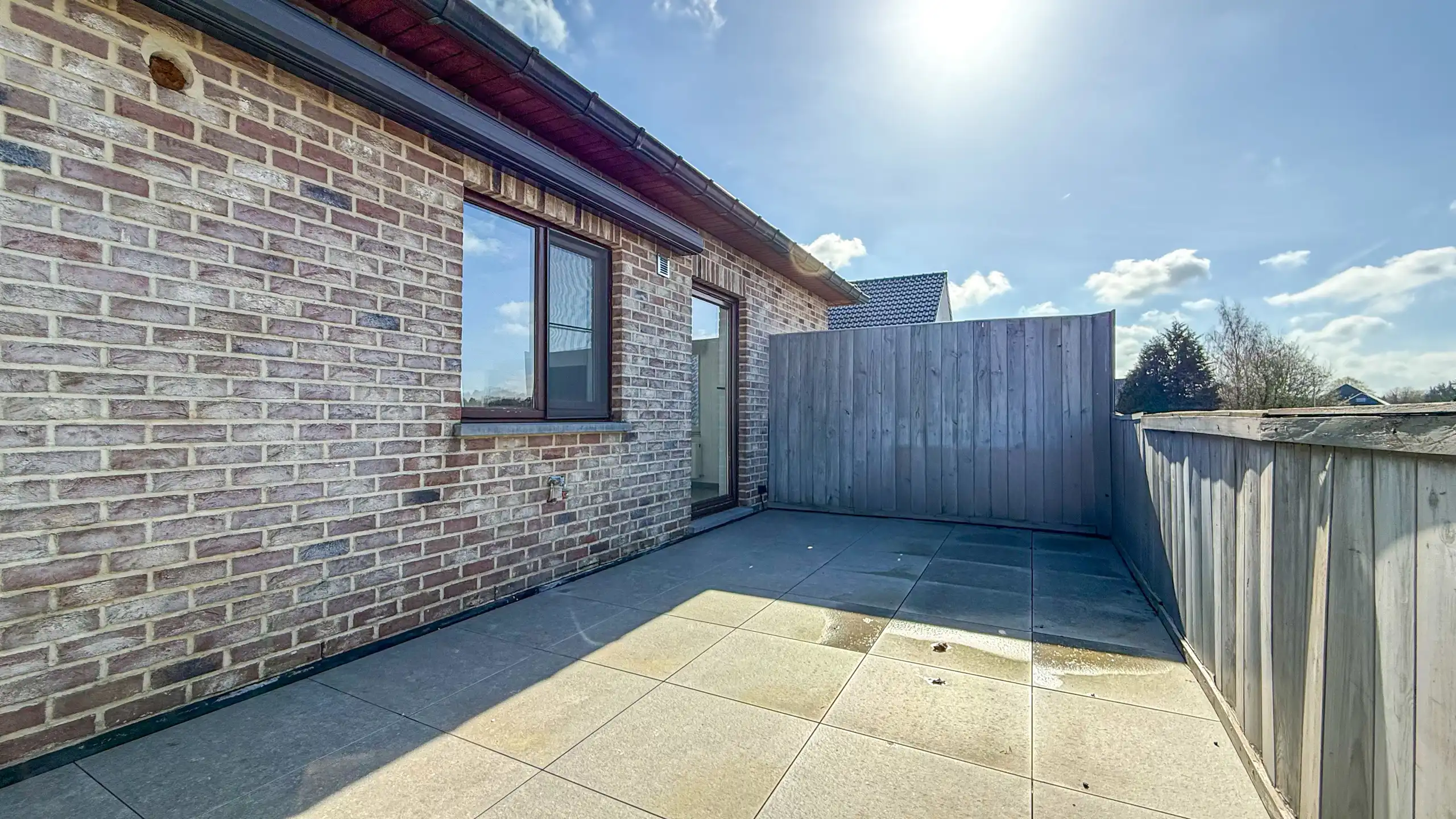 Charmant appartement met aparte ingang + terras te Houthalen foto 19