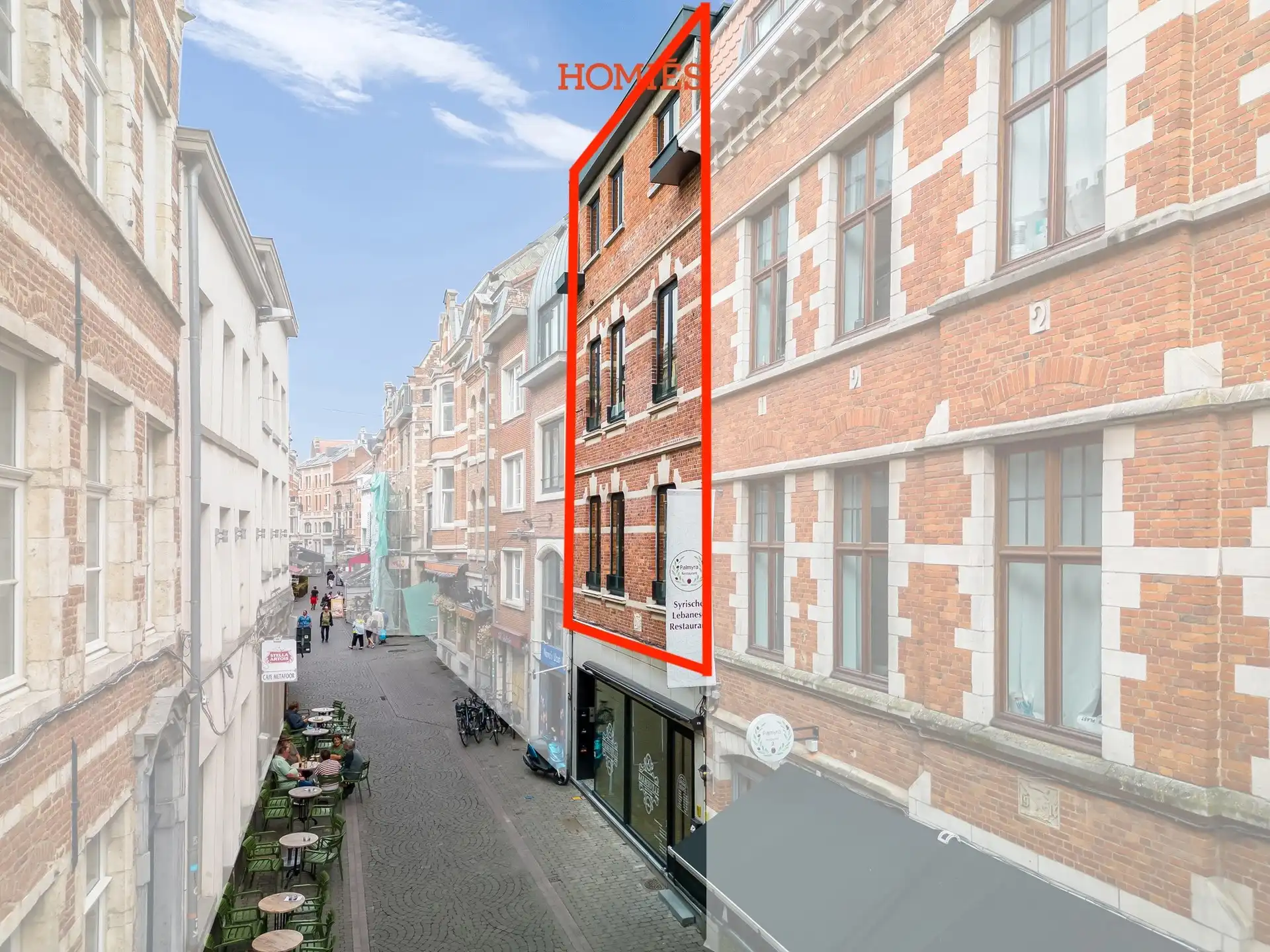 Opbrengsteigendom met 3 appartementen op AAA-locatie! foto {{pictureIndex}}