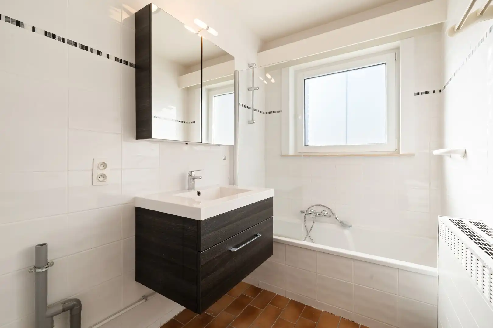 Appartement op het gelijkvloers met 2 slaapkamers en garagebox foto 9