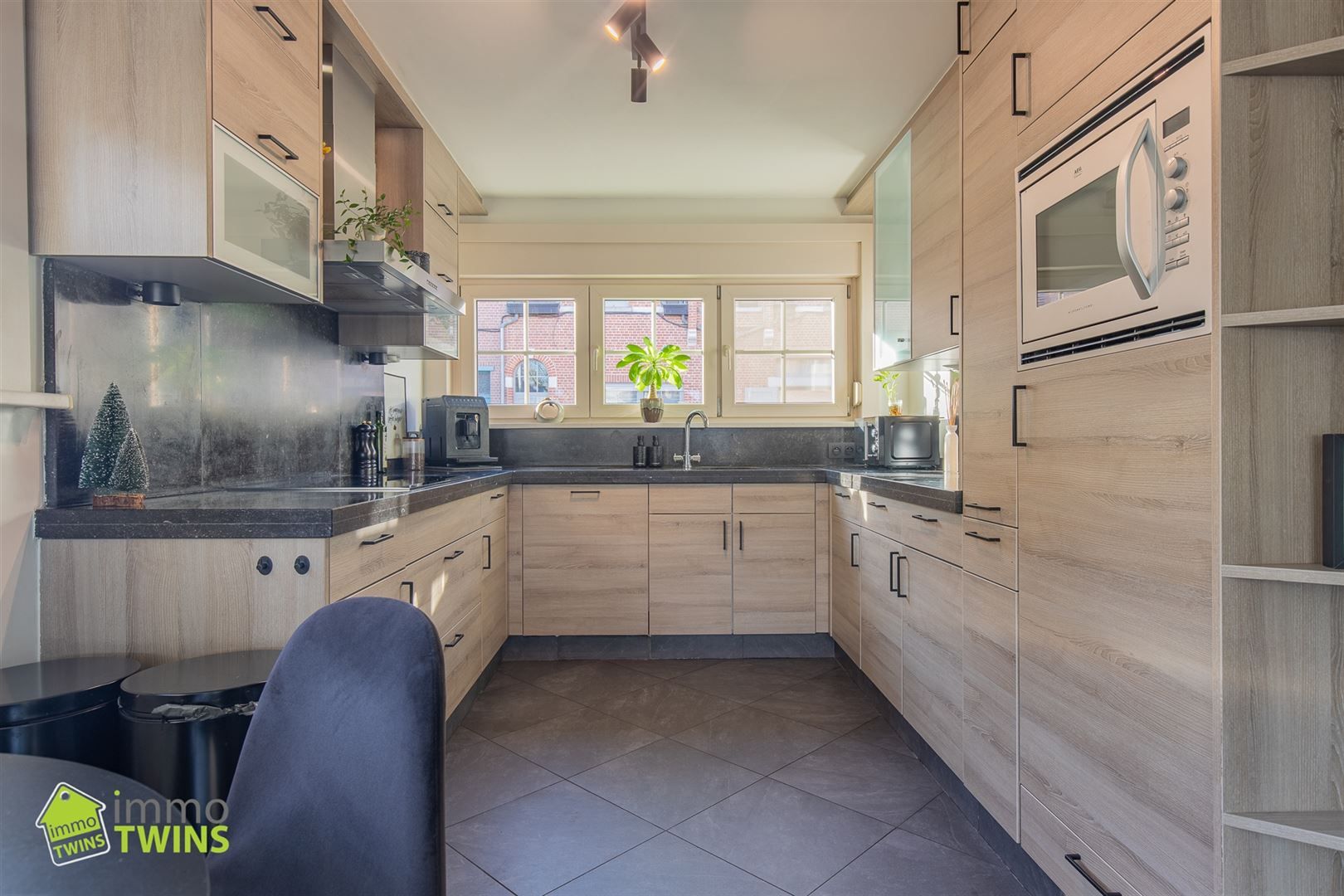 Centraal gelegen HOB in Hamme met 3 slpks, tuin & garage foto 9