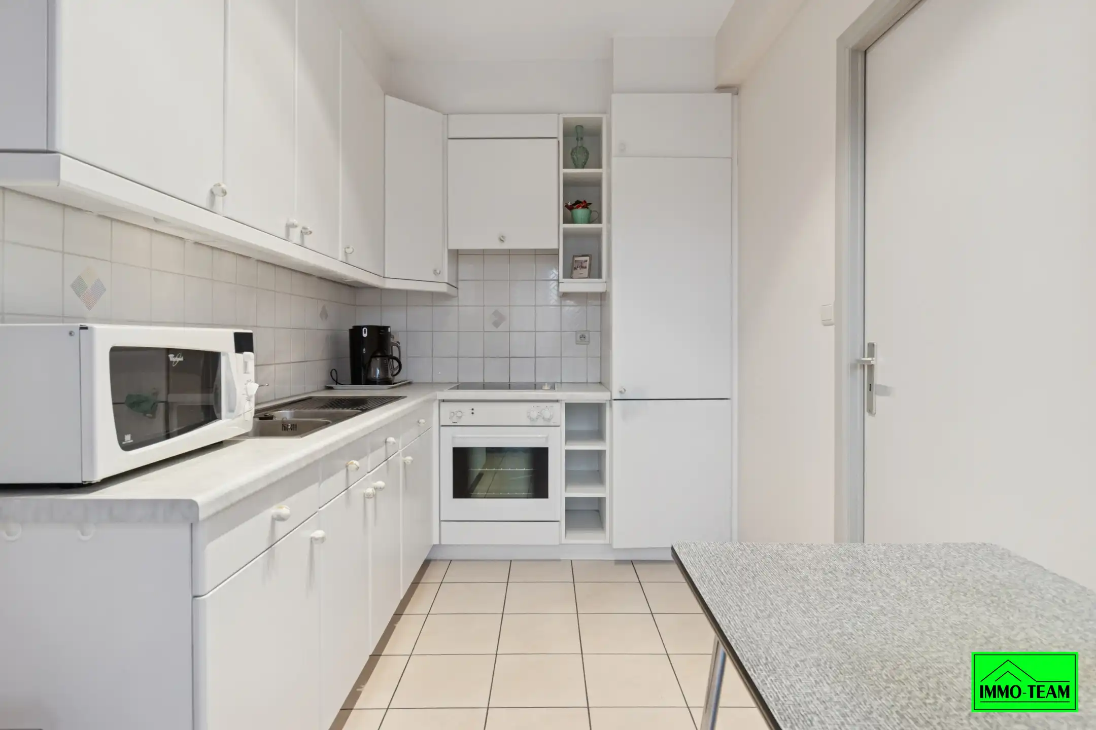 Aangenaam appartement met 2 slaapkamers foto 8