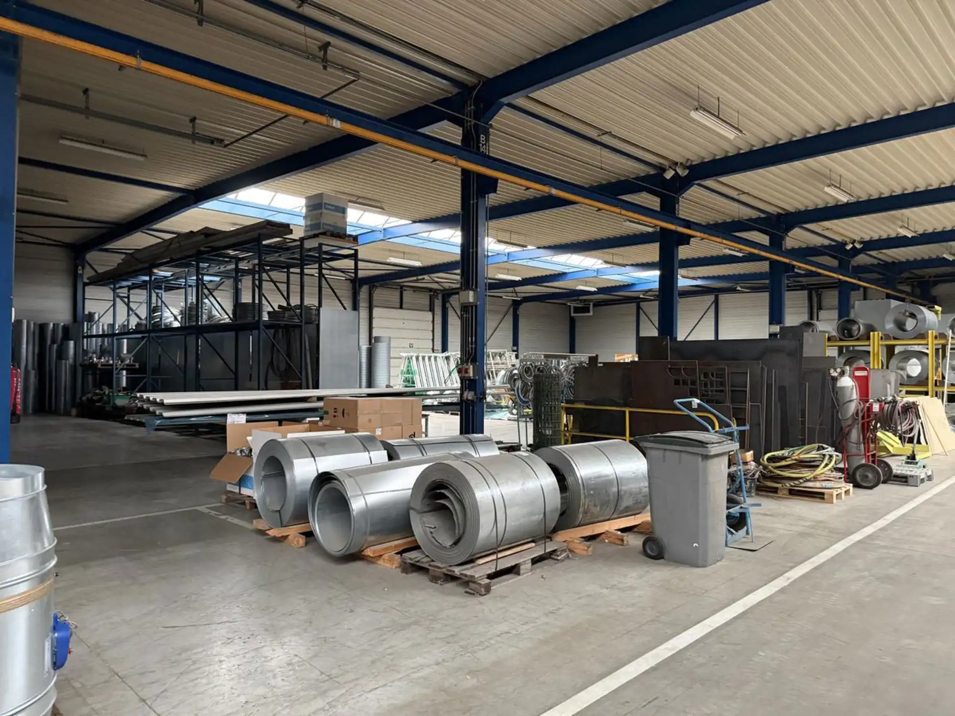 Bedrijfsgebouw te huur in Oudsbergen       foto 5
